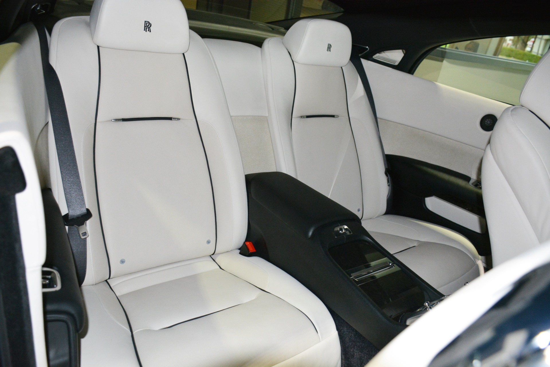 Used-2014-Rolls-Royce-Wraith