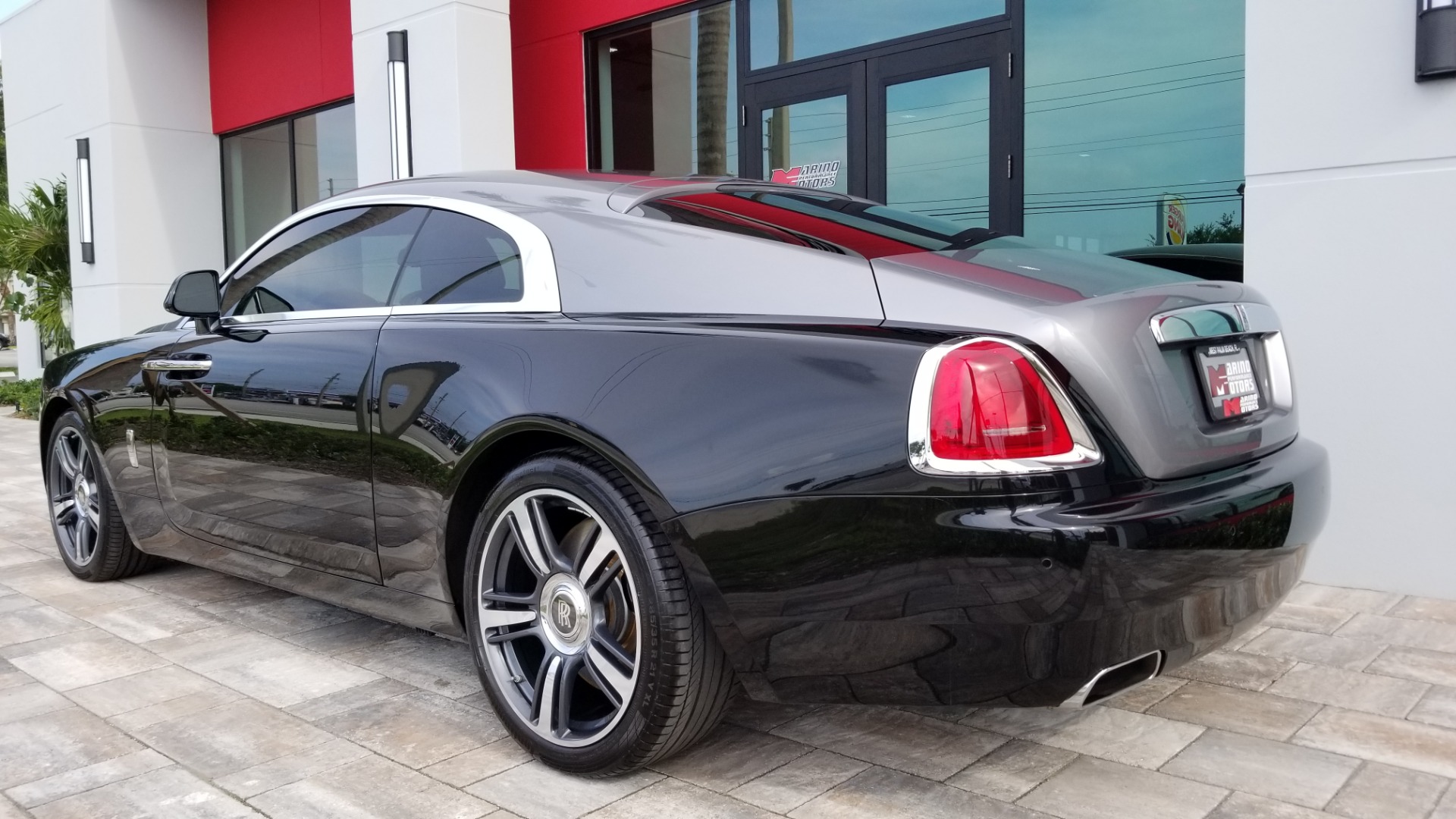 Used-2014-Rolls-Royce-Wraith