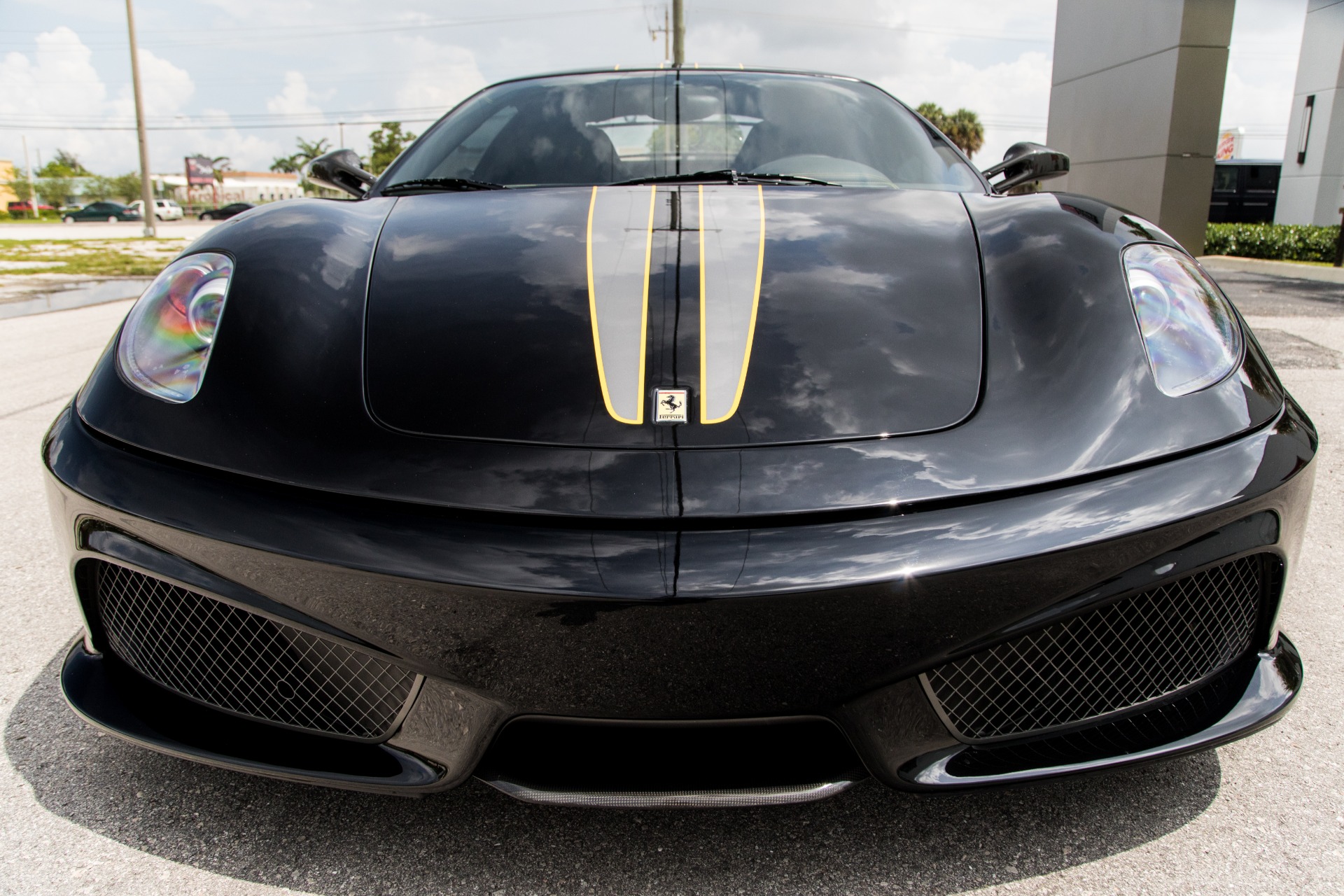 Used-2009-Ferrari-430-Scuderia