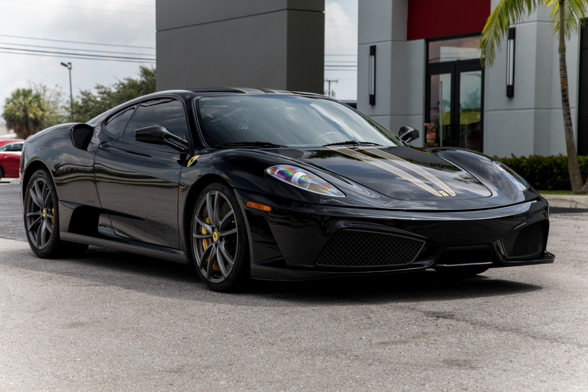 Used-2009-Ferrari-430-Scuderia