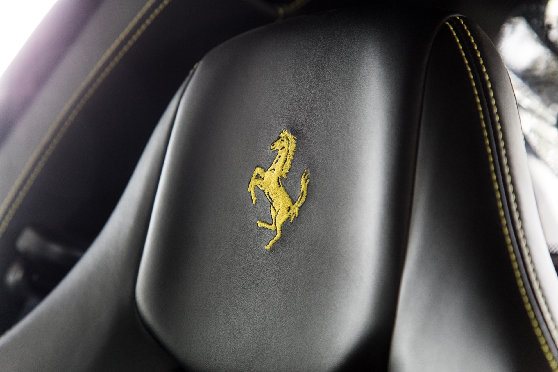 Used-2009-Ferrari-430-Scuderia