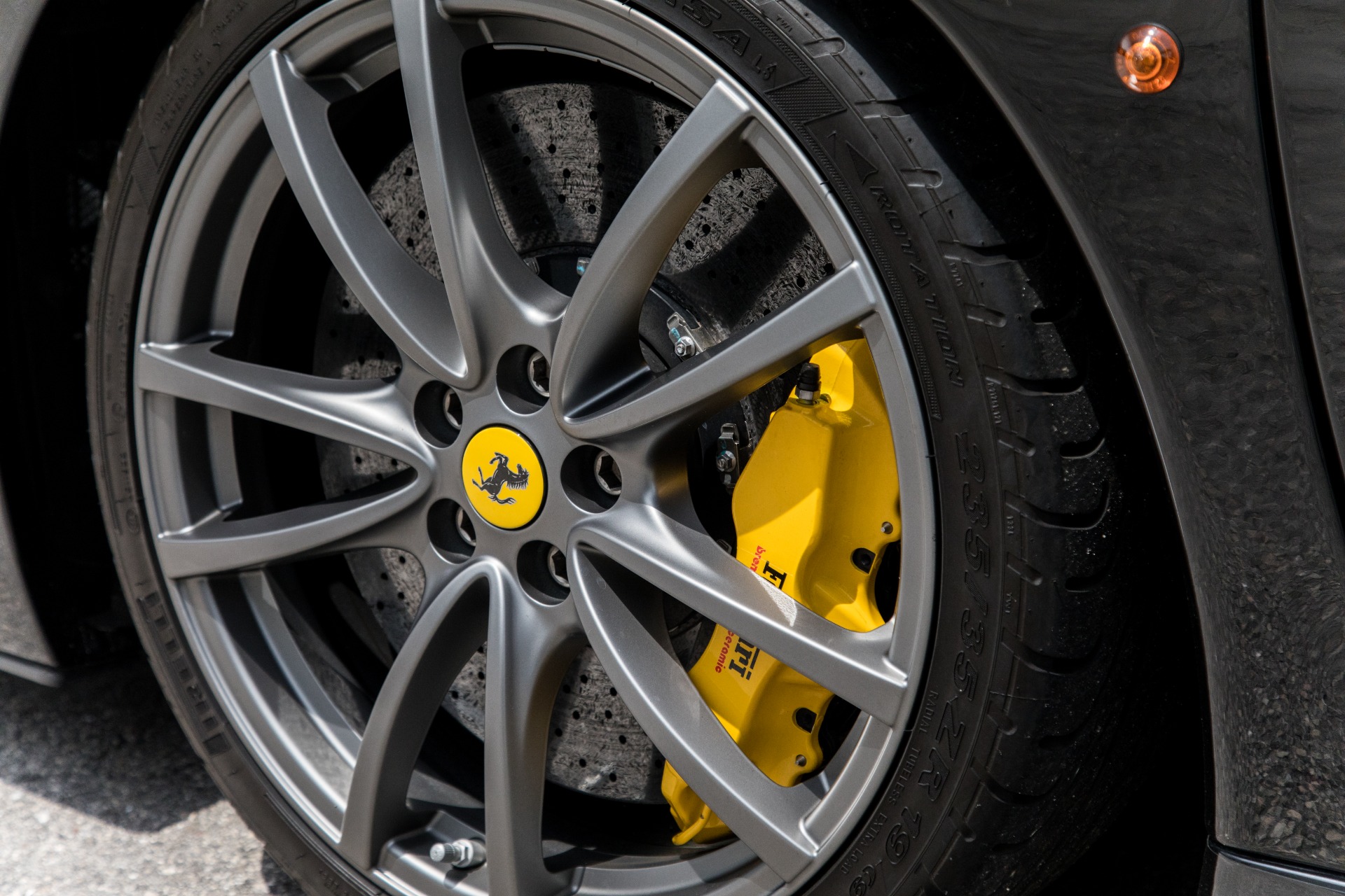Used-2009-Ferrari-430-Scuderia