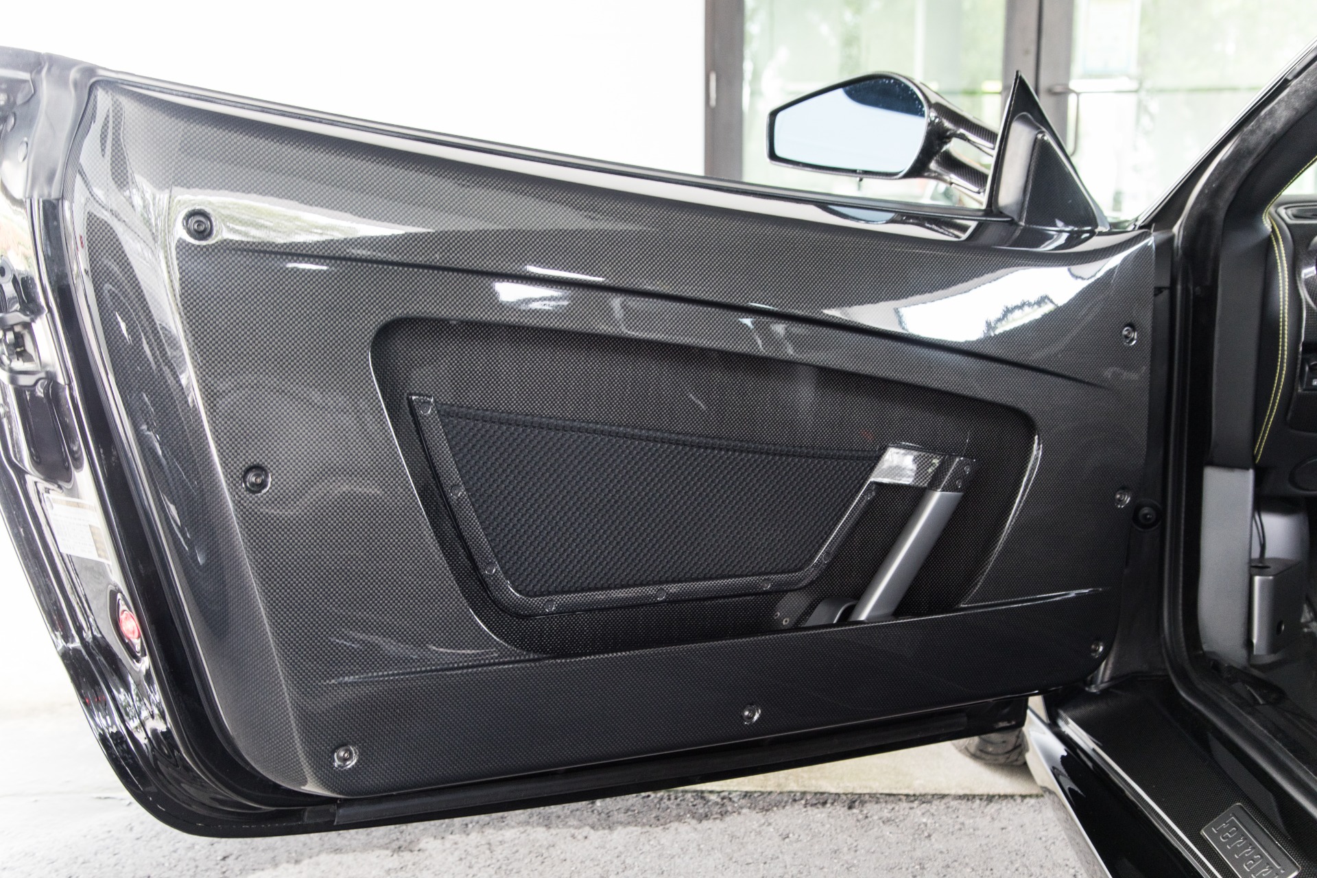 Used-2009-Ferrari-430-Scuderia