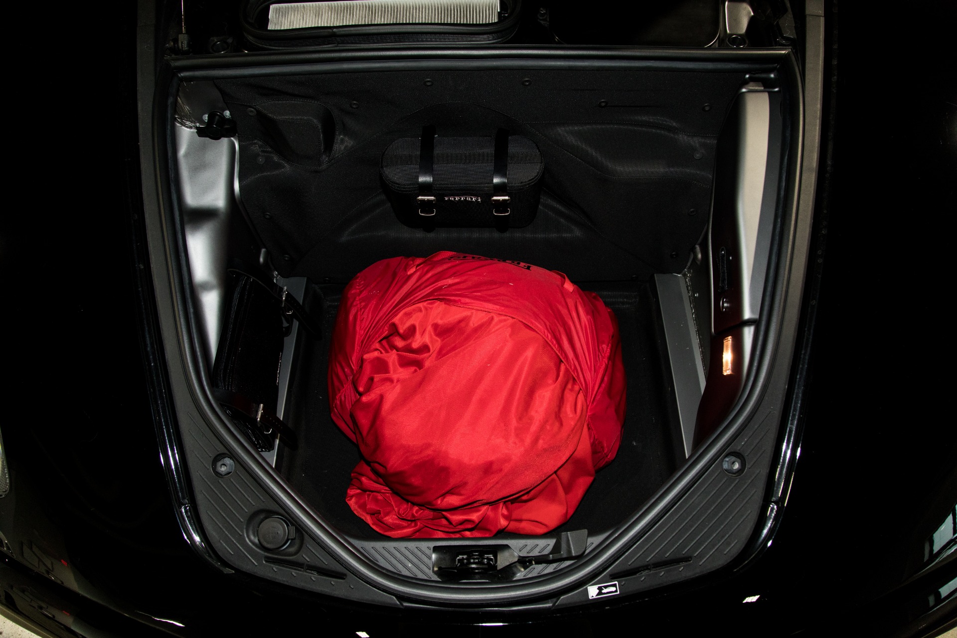 Used-2009-Ferrari-430-Scuderia