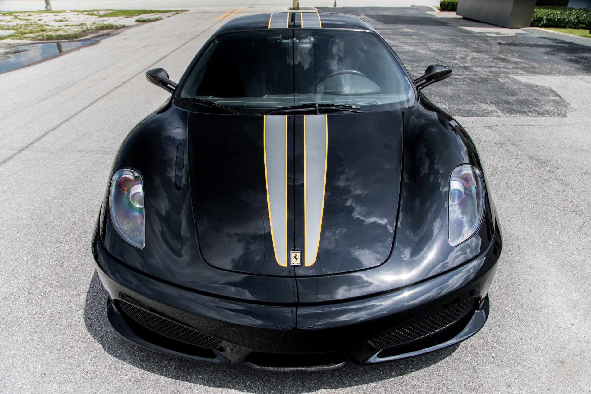 Used-2009-Ferrari-430-Scuderia