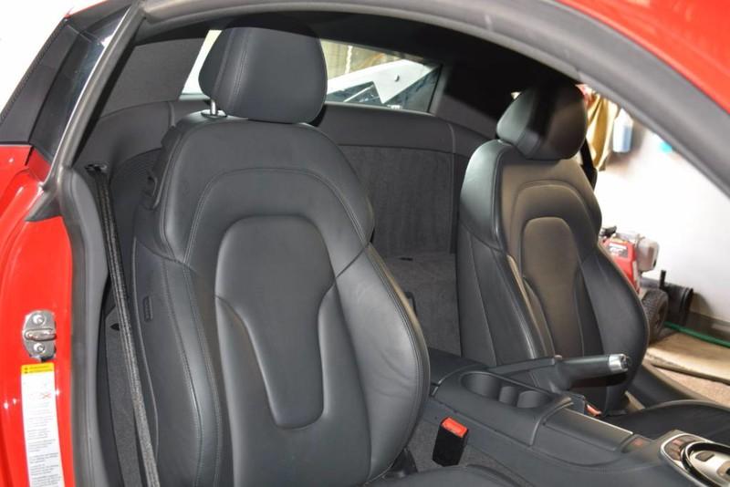 Used-2015-Audi-R8-V8