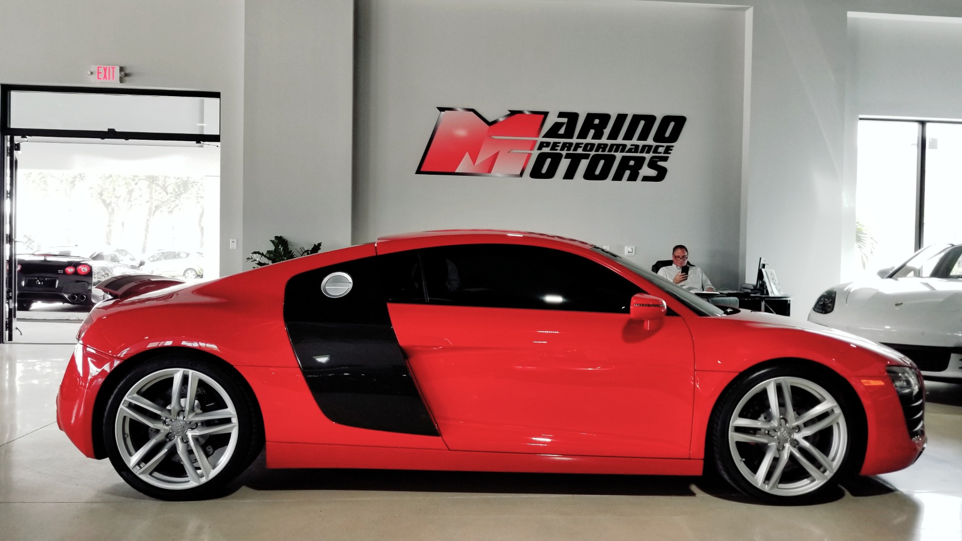 Used-2015-Audi-R8-V8