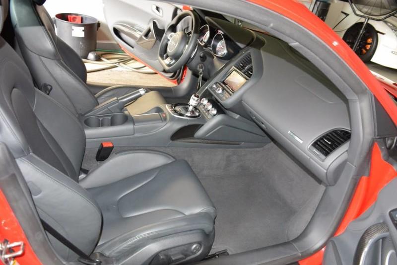 Used-2015-Audi-R8-V8