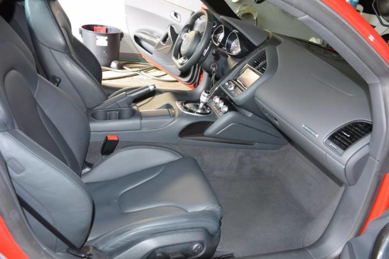Used-2015-Audi-R8-V8