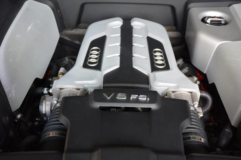 Used-2015-Audi-R8-V8