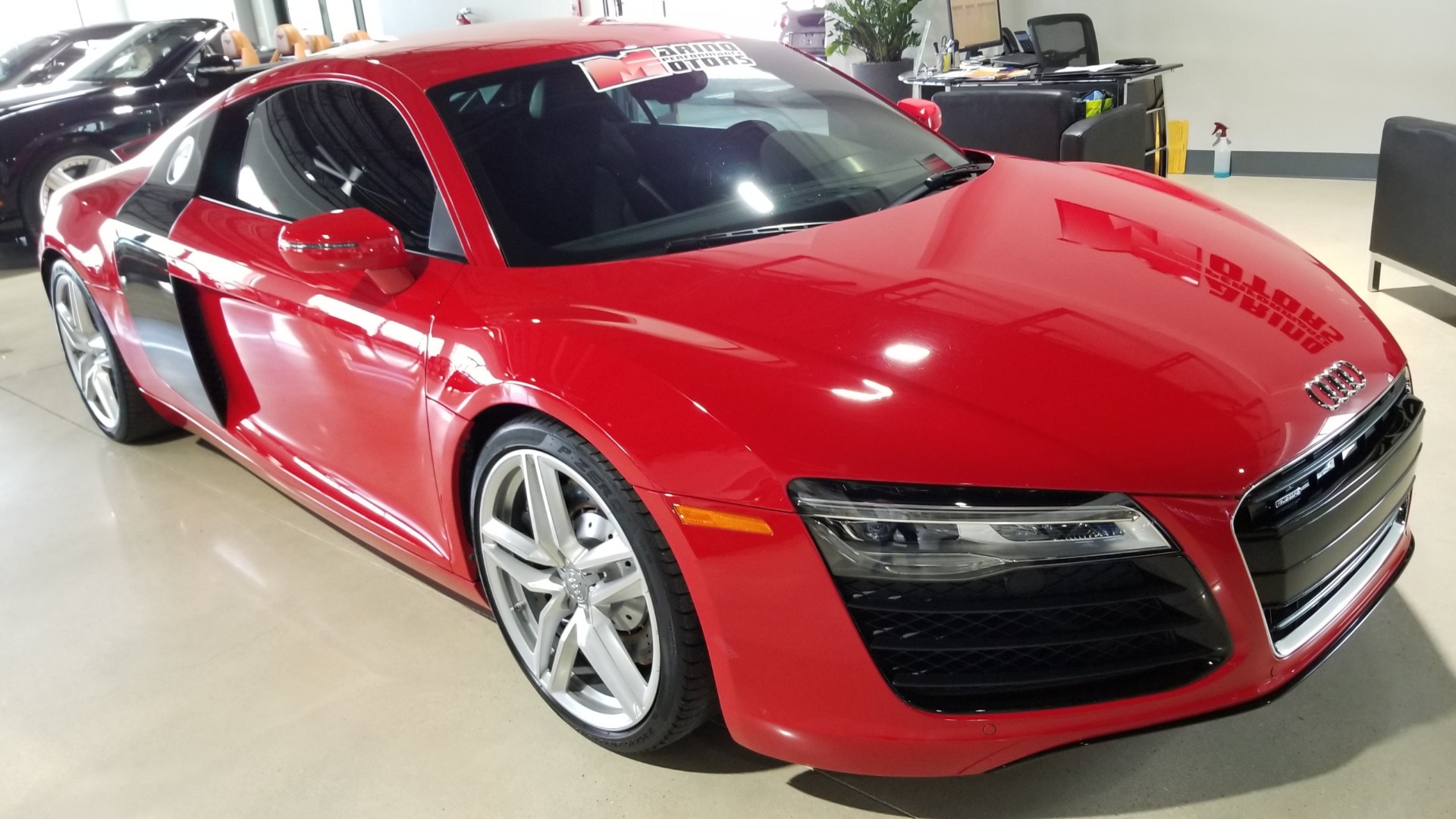 Used-2015-Audi-R8-V8