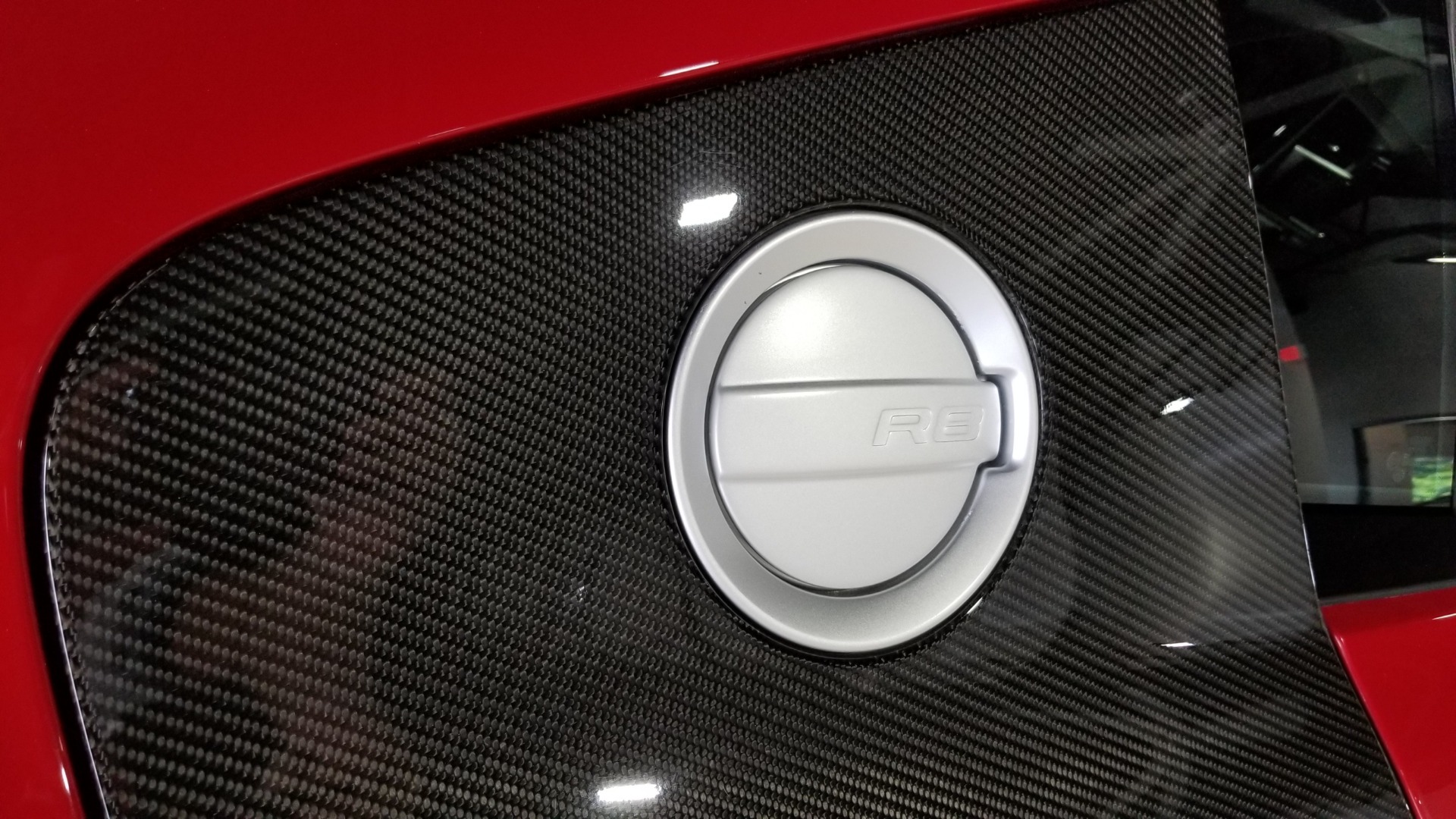Used-2015-Audi-R8-V8