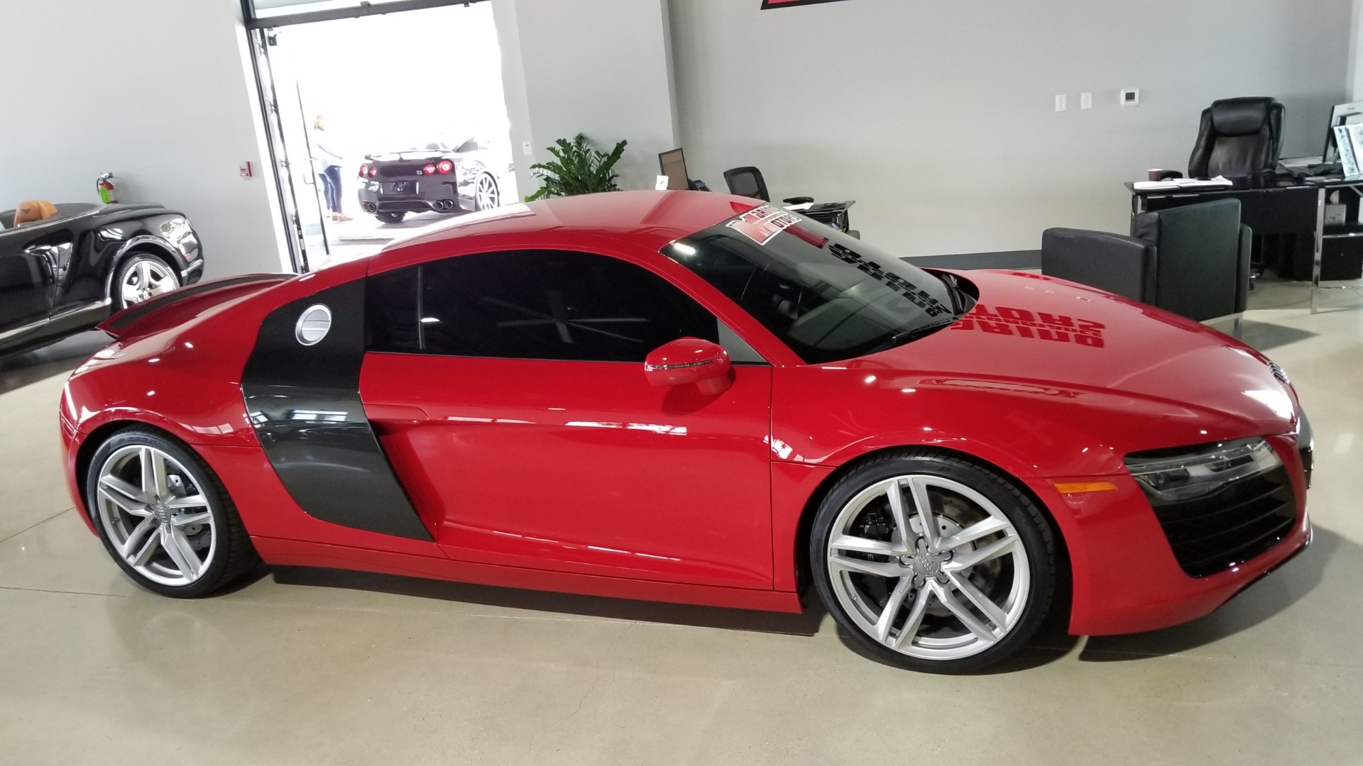Used-2015-Audi-R8-V8