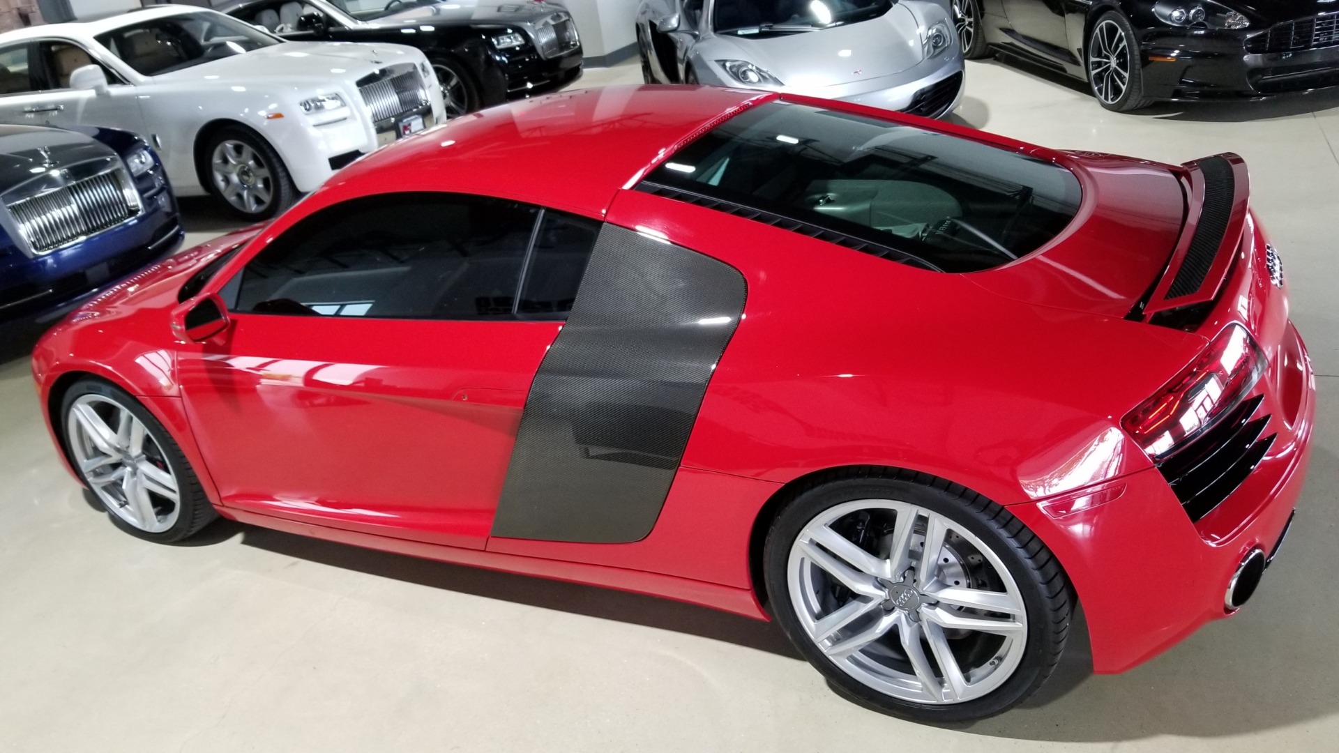 Used-2015-Audi-R8-V8