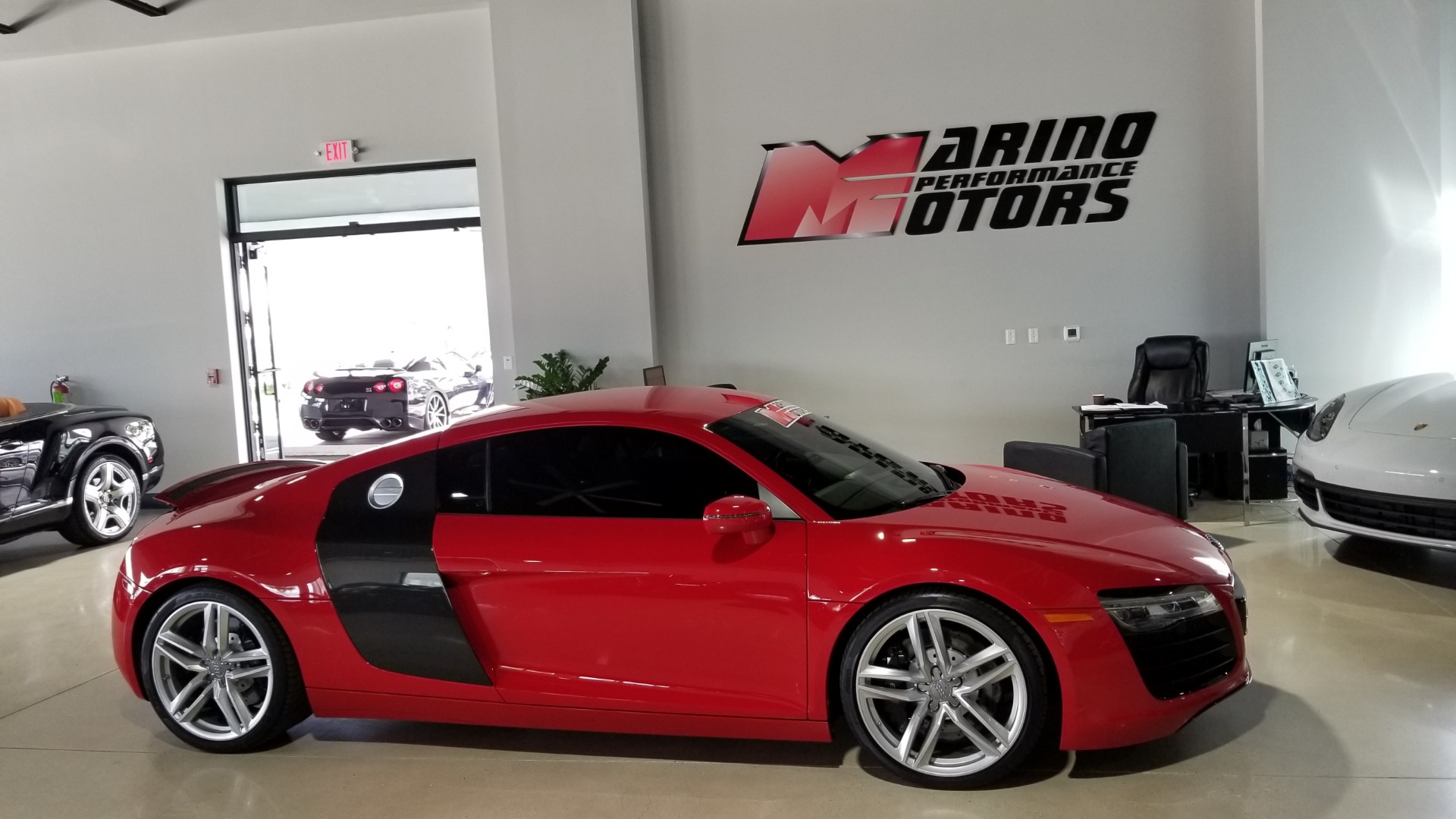 Used-2015-Audi-R8-V8