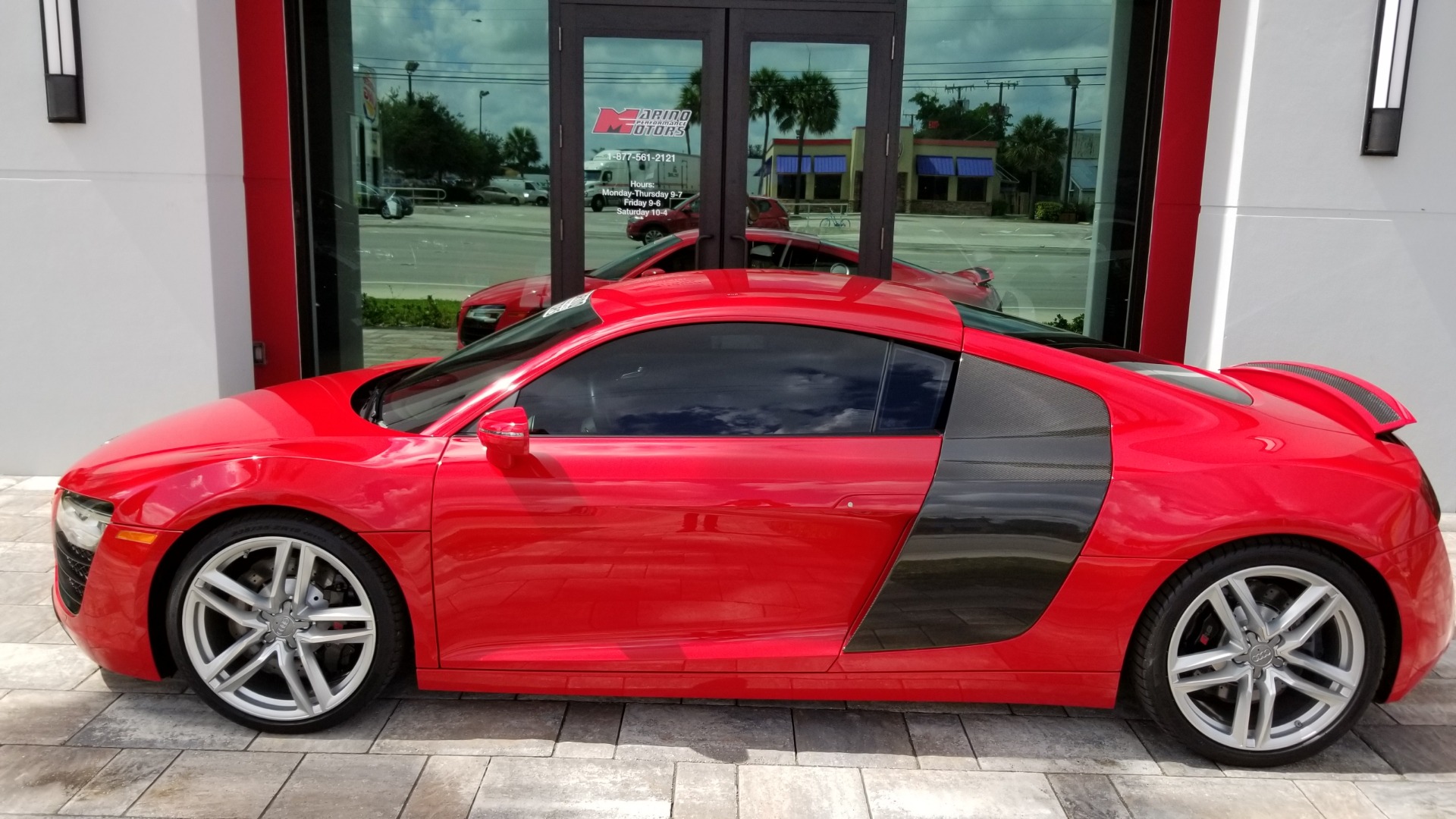 Used-2015-Audi-R8-V8