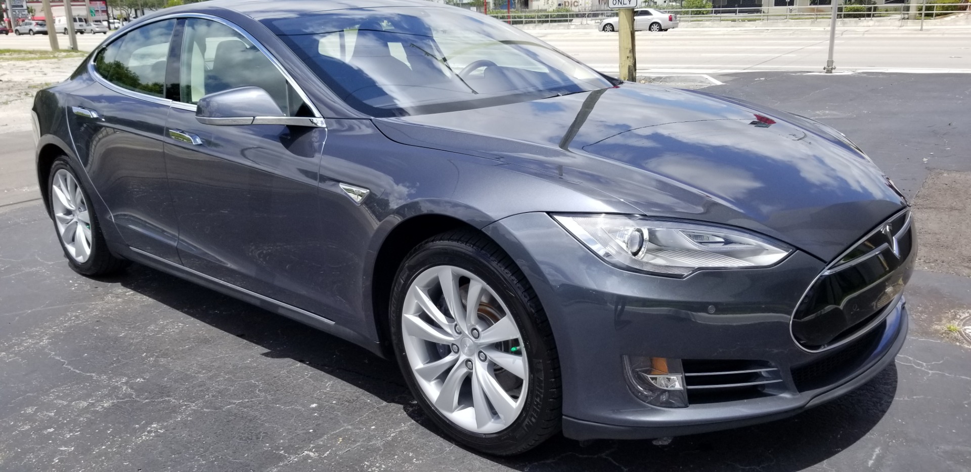 Used 2014 Tesla Model S 85 kWh Battery For Sale ($52,900) | Marino Motors Stock #EFP51191