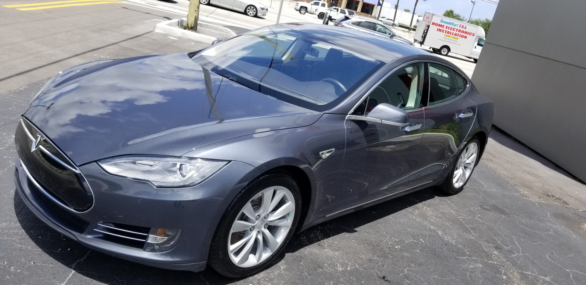 Used 2014 Tesla Model S 85 kWh Battery For Sale ($52,900) | Marino Motors Stock #EFP51191