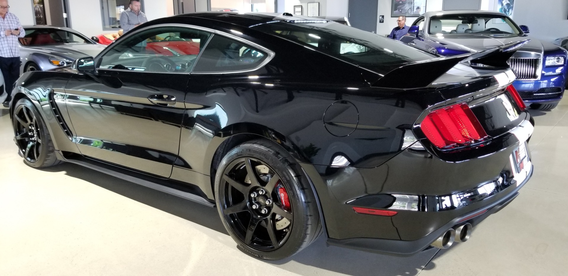 Used-2017-Ford-Shelby-GT350R-Shelby-GT350R
