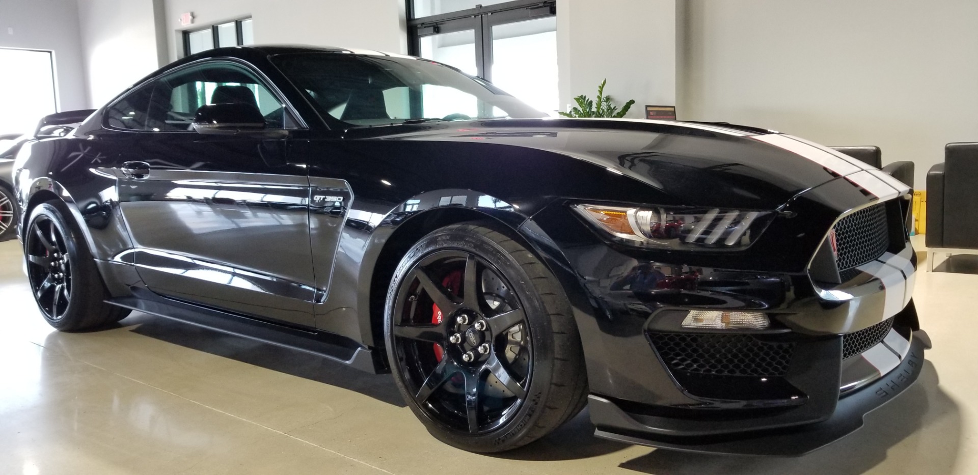 Used-2017-Ford-Shelby-GT350R-Shelby-GT350R