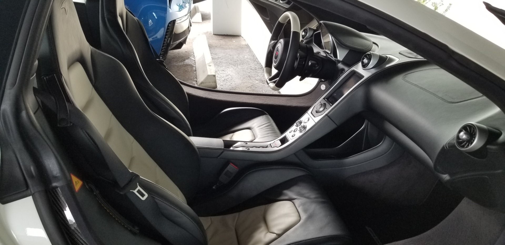 Used-2012-McLaren-MP4-12C