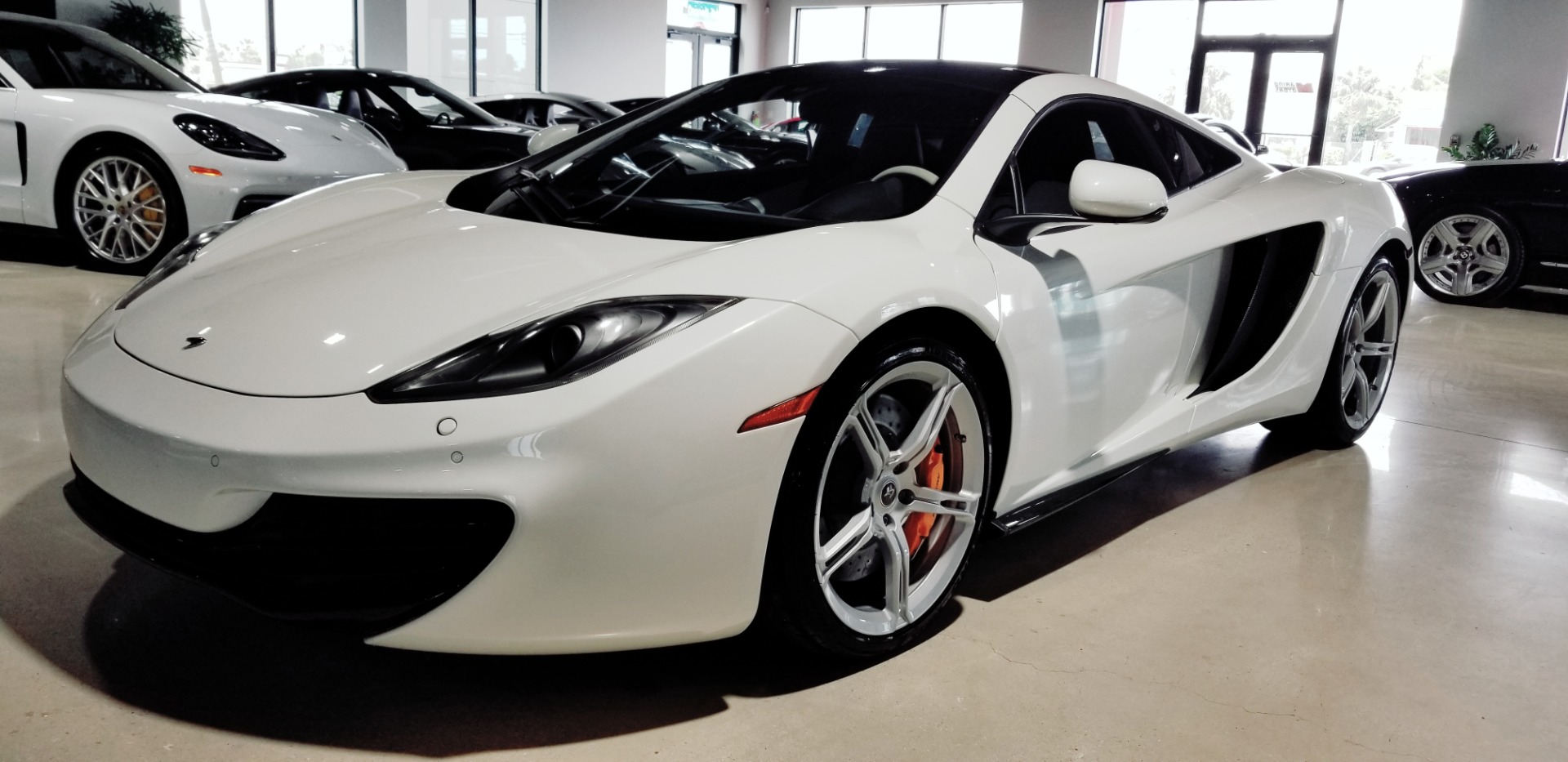 Used-2012-McLaren-MP4-12C