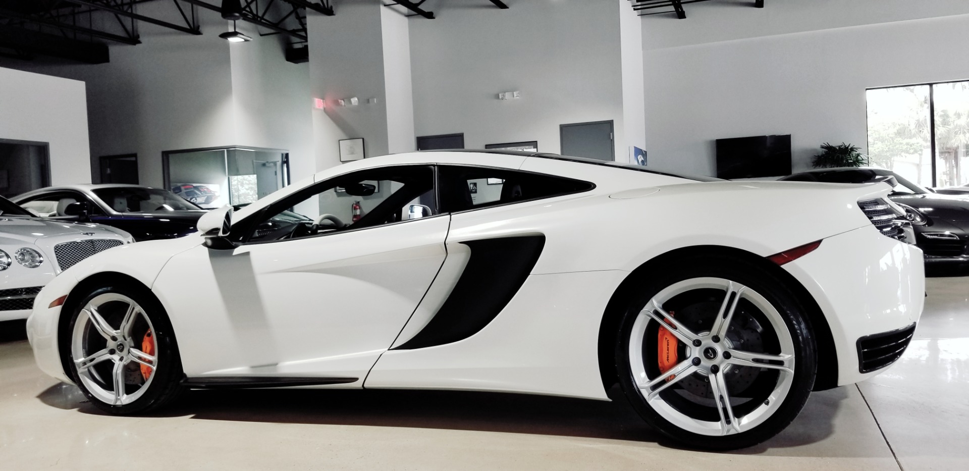 Used-2012-McLaren-MP4-12C