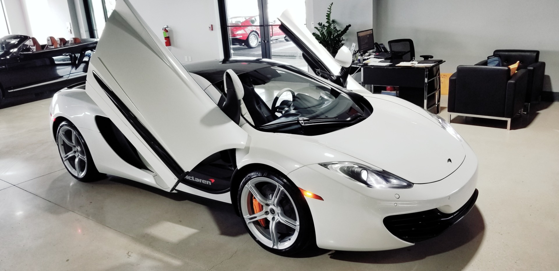 Used-2012-McLaren-MP4-12C