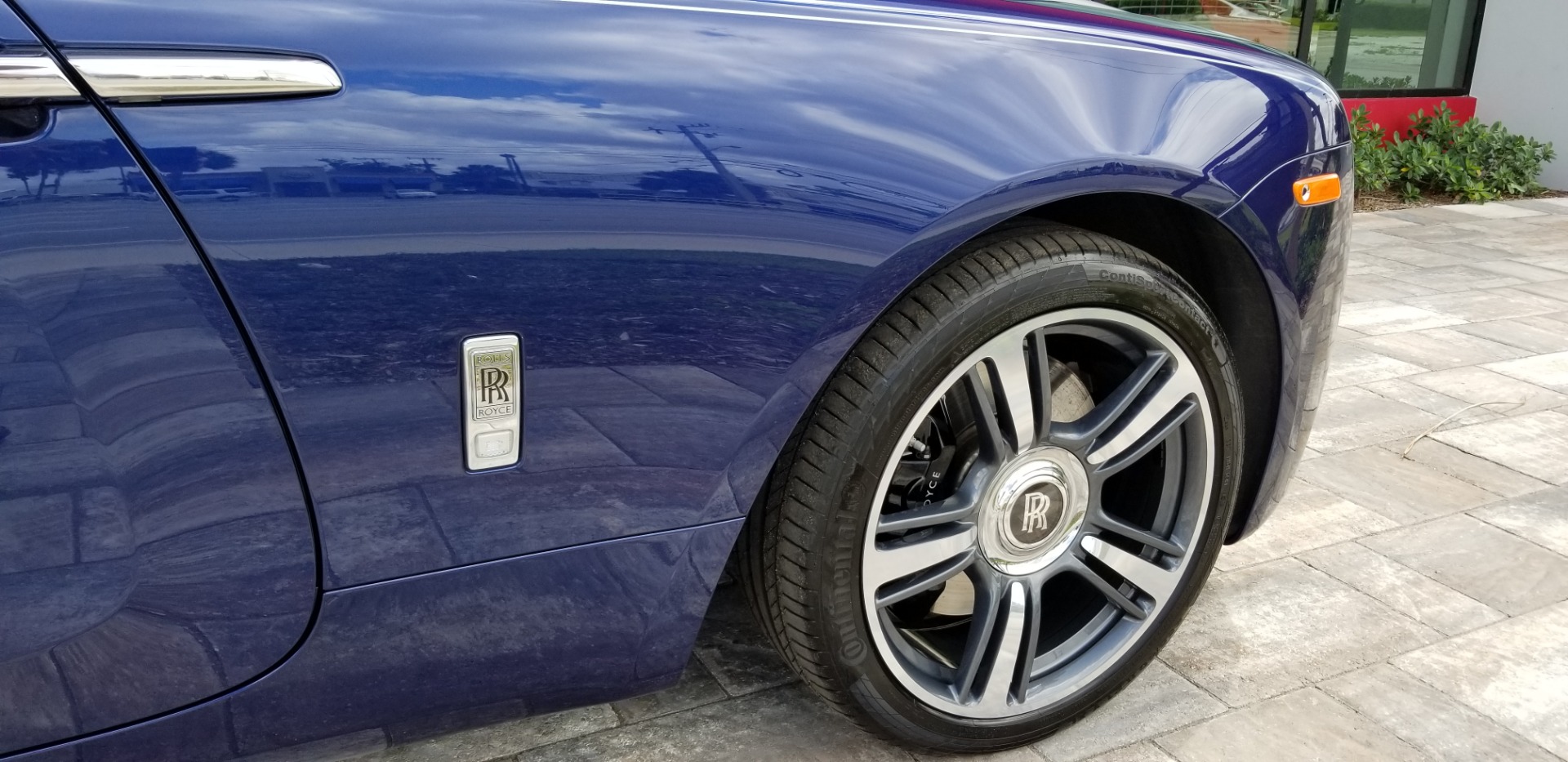 Used-2015-Rolls-Royce-Wraith