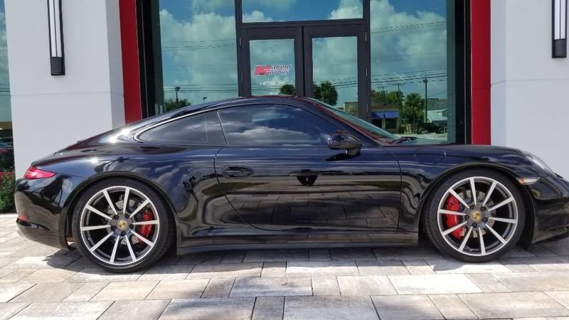 Used-2014-Porsche-911-Carrera-4S