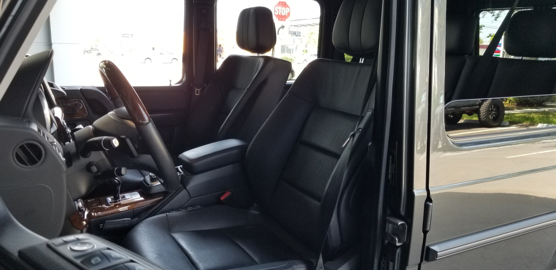 Used-2016-Mercedes-Benz-G-Class-G-550
