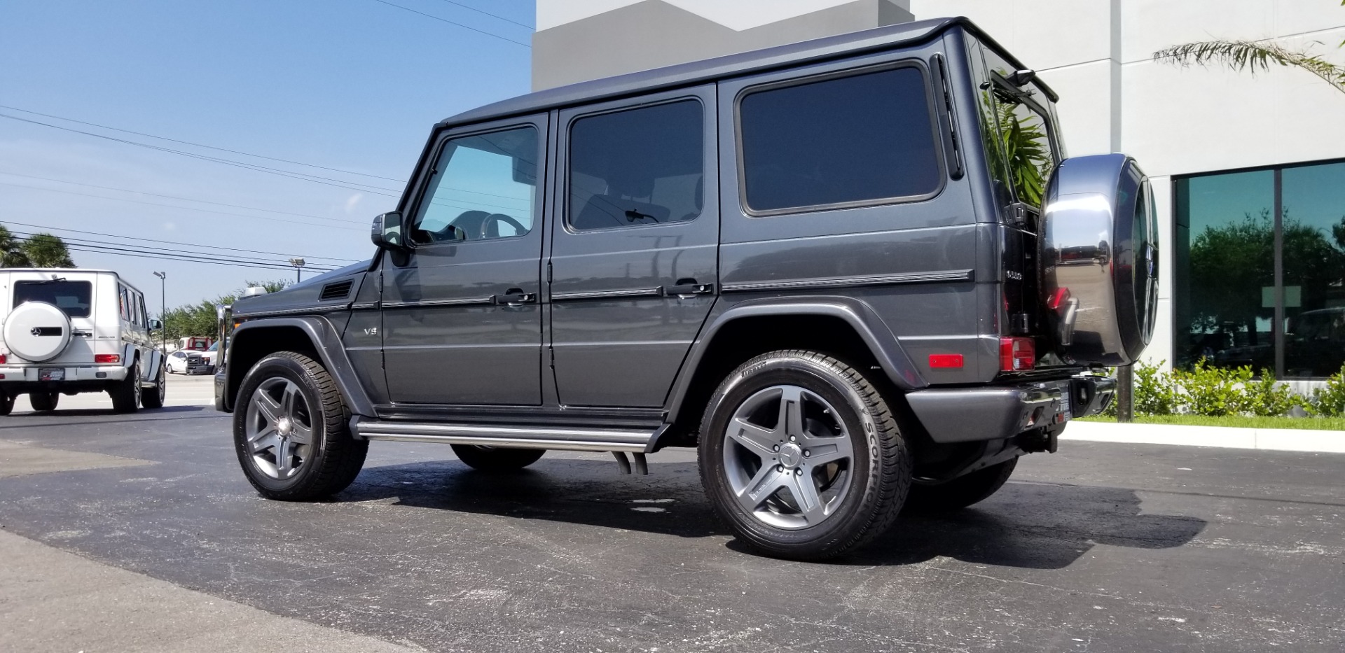 Used-2016-Mercedes-Benz-G-Class-G-550