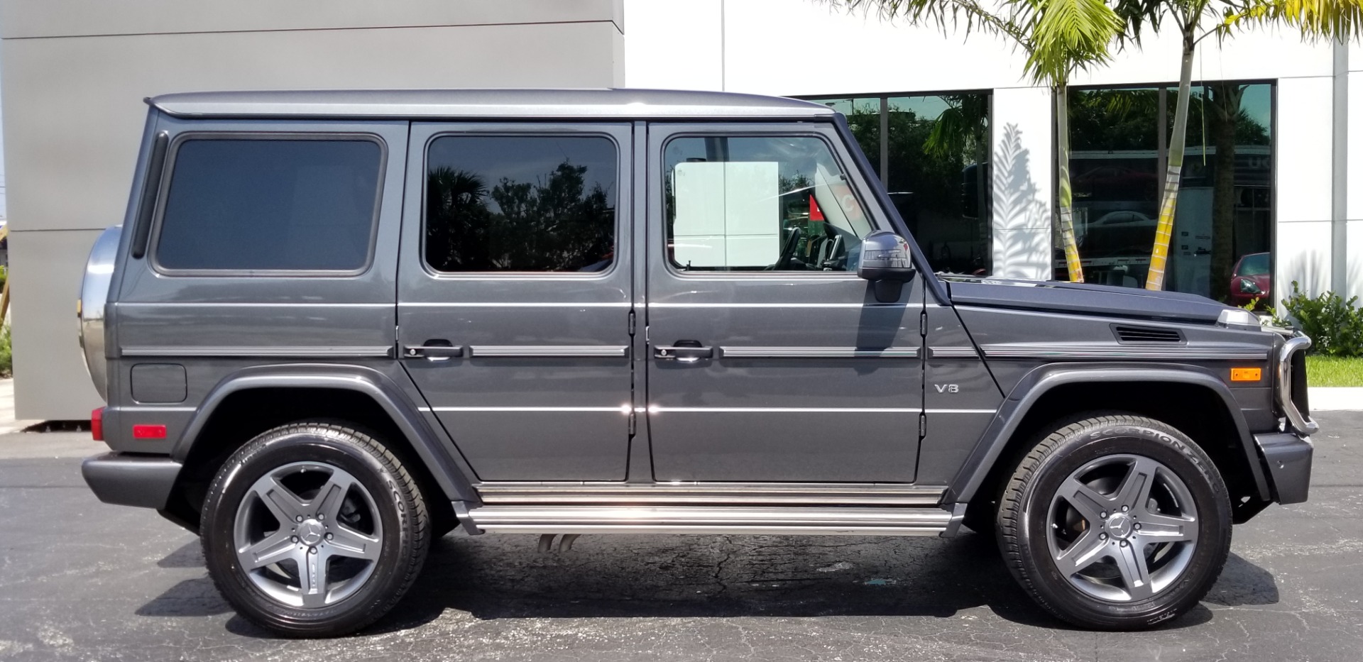 Used-2016-Mercedes-Benz-G-Class-G-550