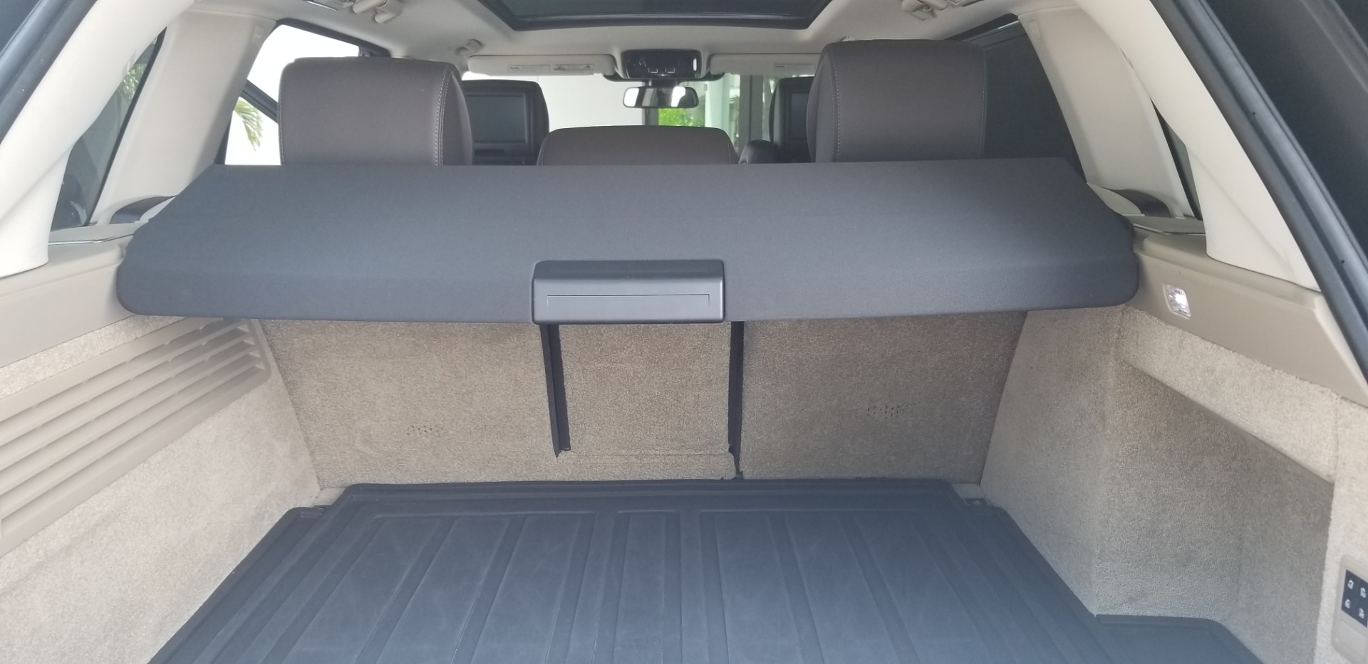 Used-2014-Land-Rover-Range-Rover-Supercharged-Long-Wheelbase