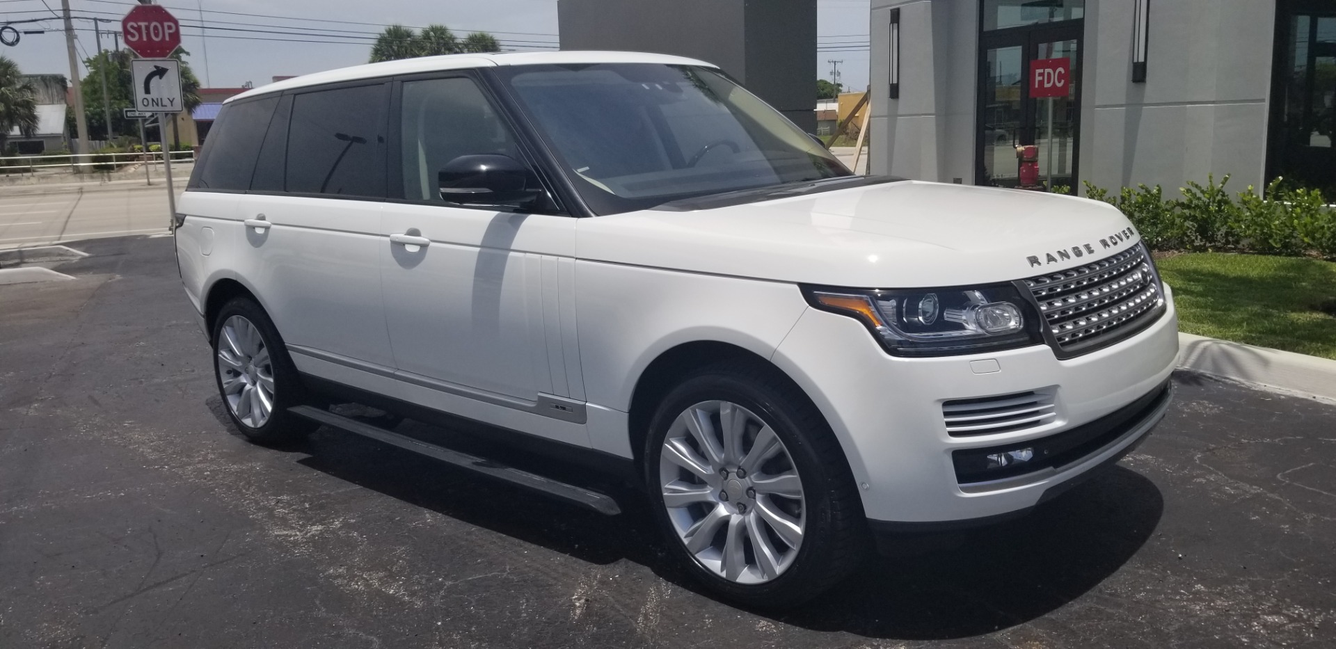 Used-2014-Land-Rover-Range-Rover-Supercharged-Long-Wheelbase