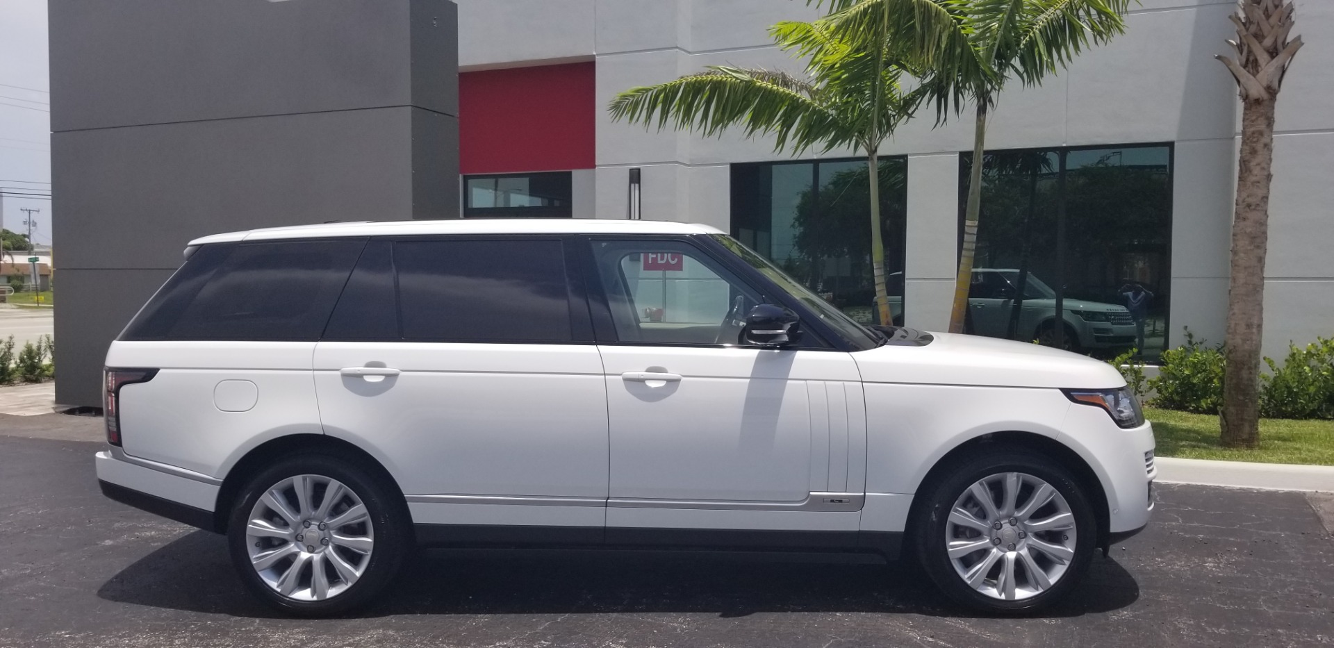 Used-2014-Land-Rover-Range-Rover-Supercharged-Long-Wheelbase