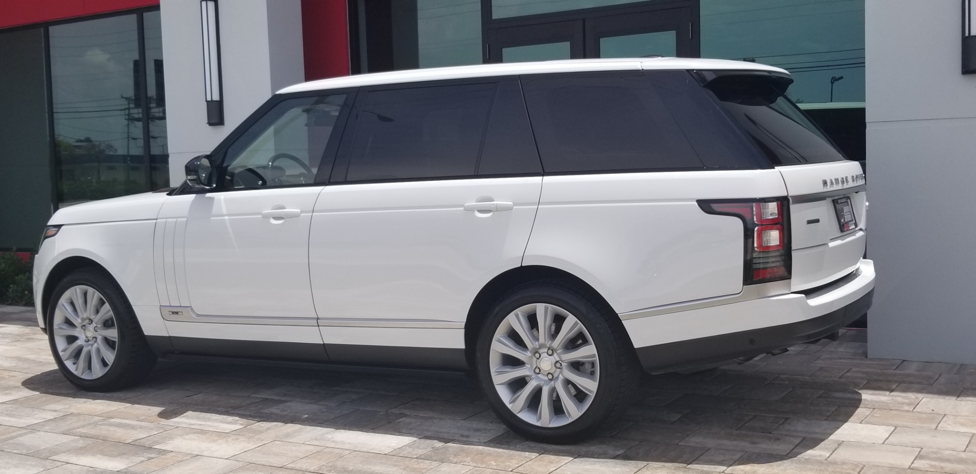 Used-2014-Land-Rover-Range-Rover-Supercharged-Long-Wheelbase