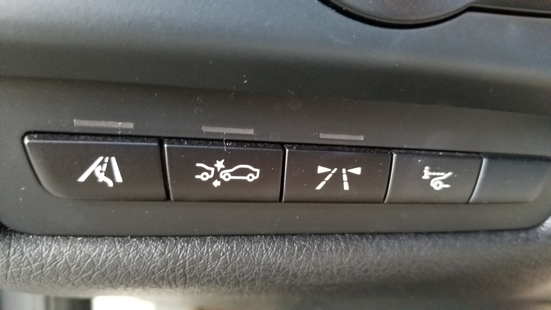 Used-2014-BMW-6-Series-640i