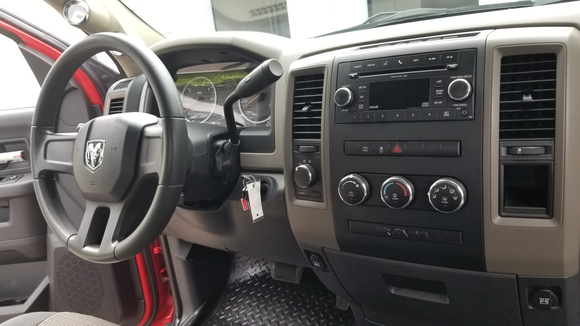 Used-2011-Ram-Ram-Pickup-1500-Express