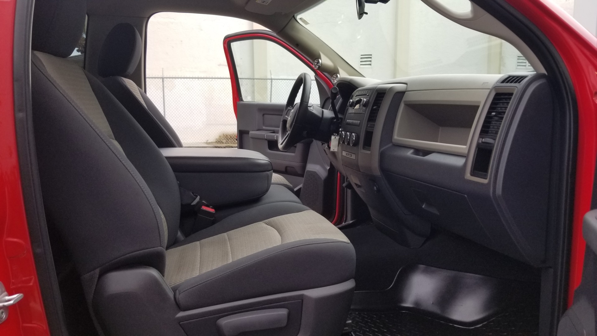 Used-2011-Ram-Ram-Pickup-1500-Express