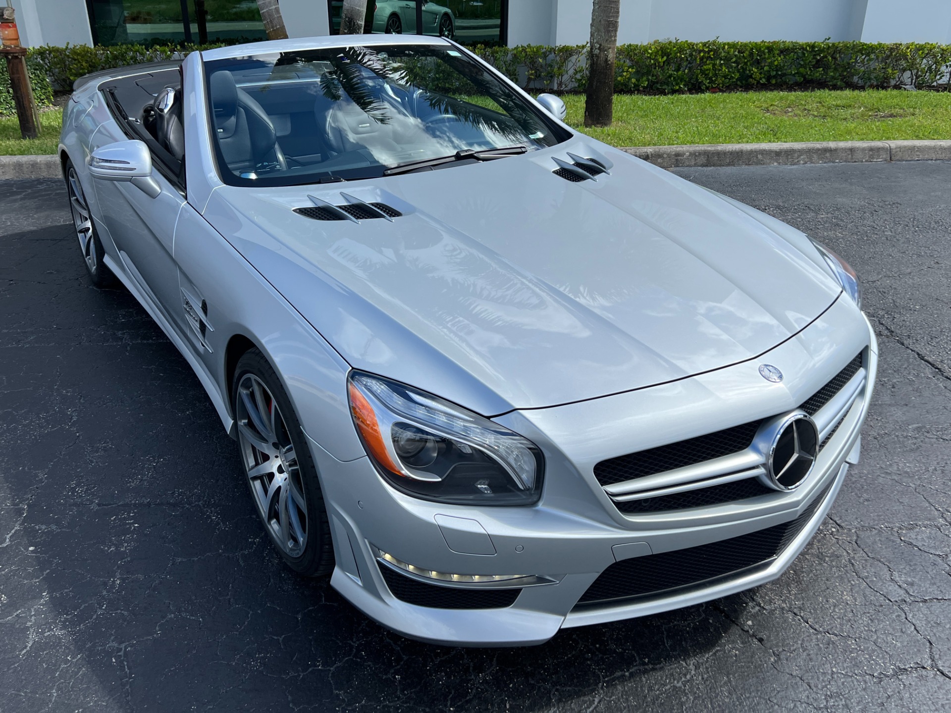 Used-2013-Mercedes-Benz-SL-Class-SL-63-AMG