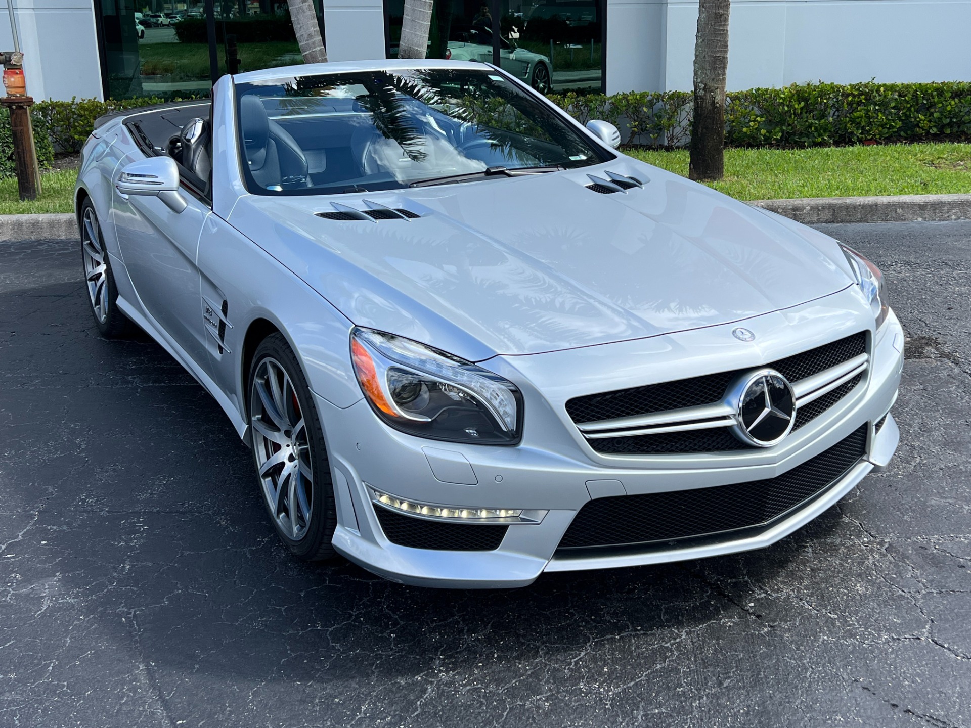 Used-2013-Mercedes-Benz-SL-Class-SL-63-AMG