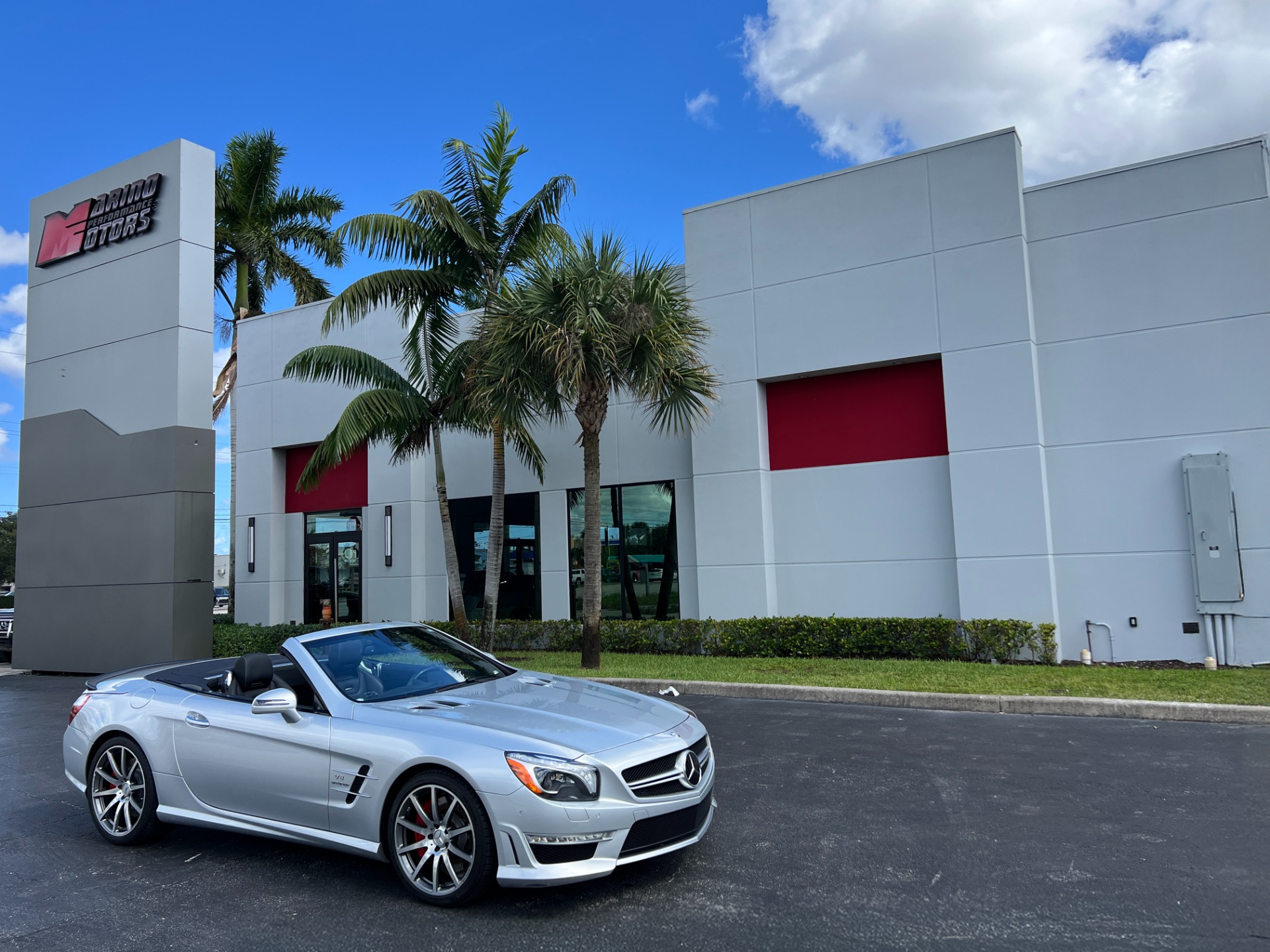 Used-2013-Mercedes-Benz-SL-Class-SL-63-AMG