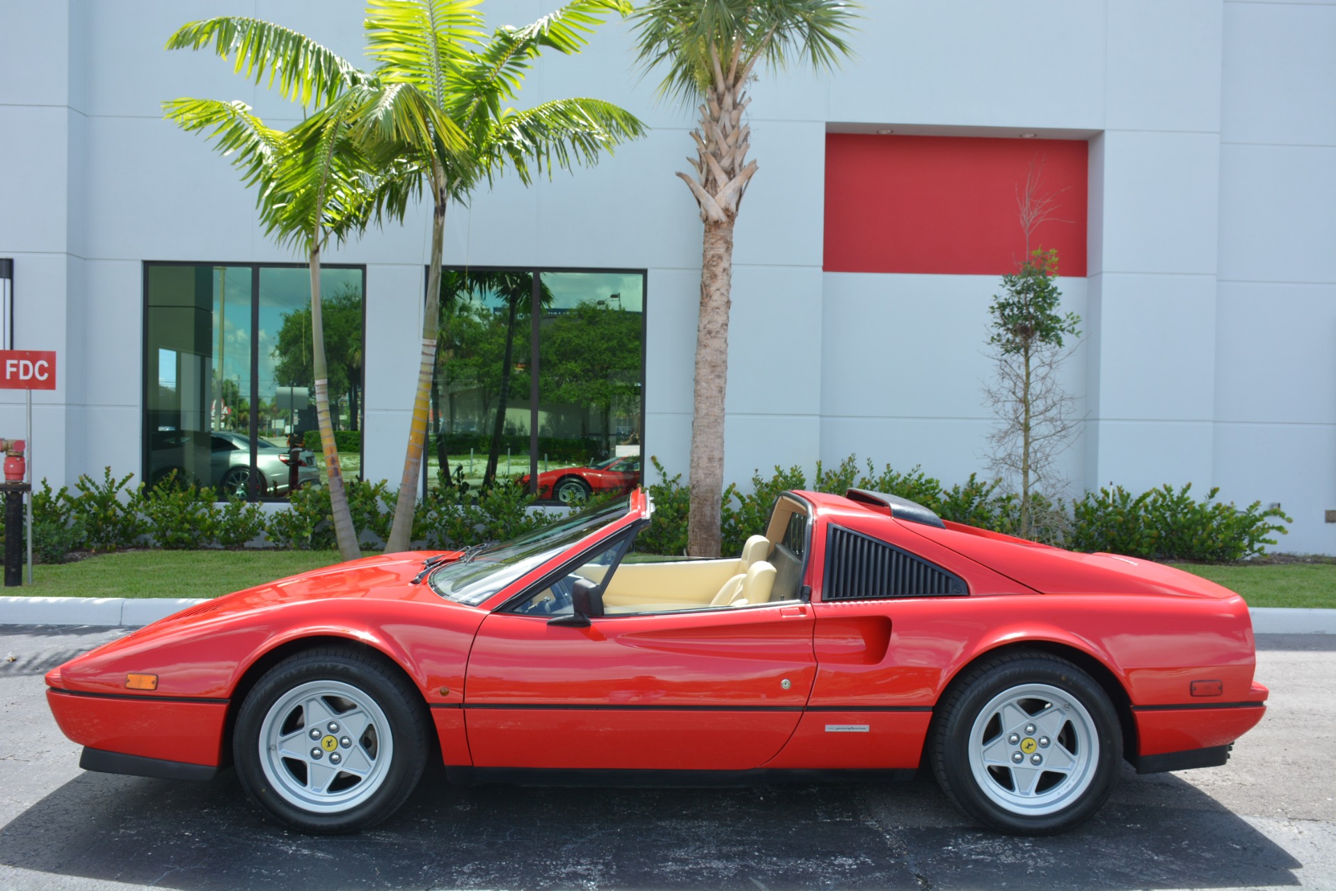 Used-1986-Ferrari-328-GTS
