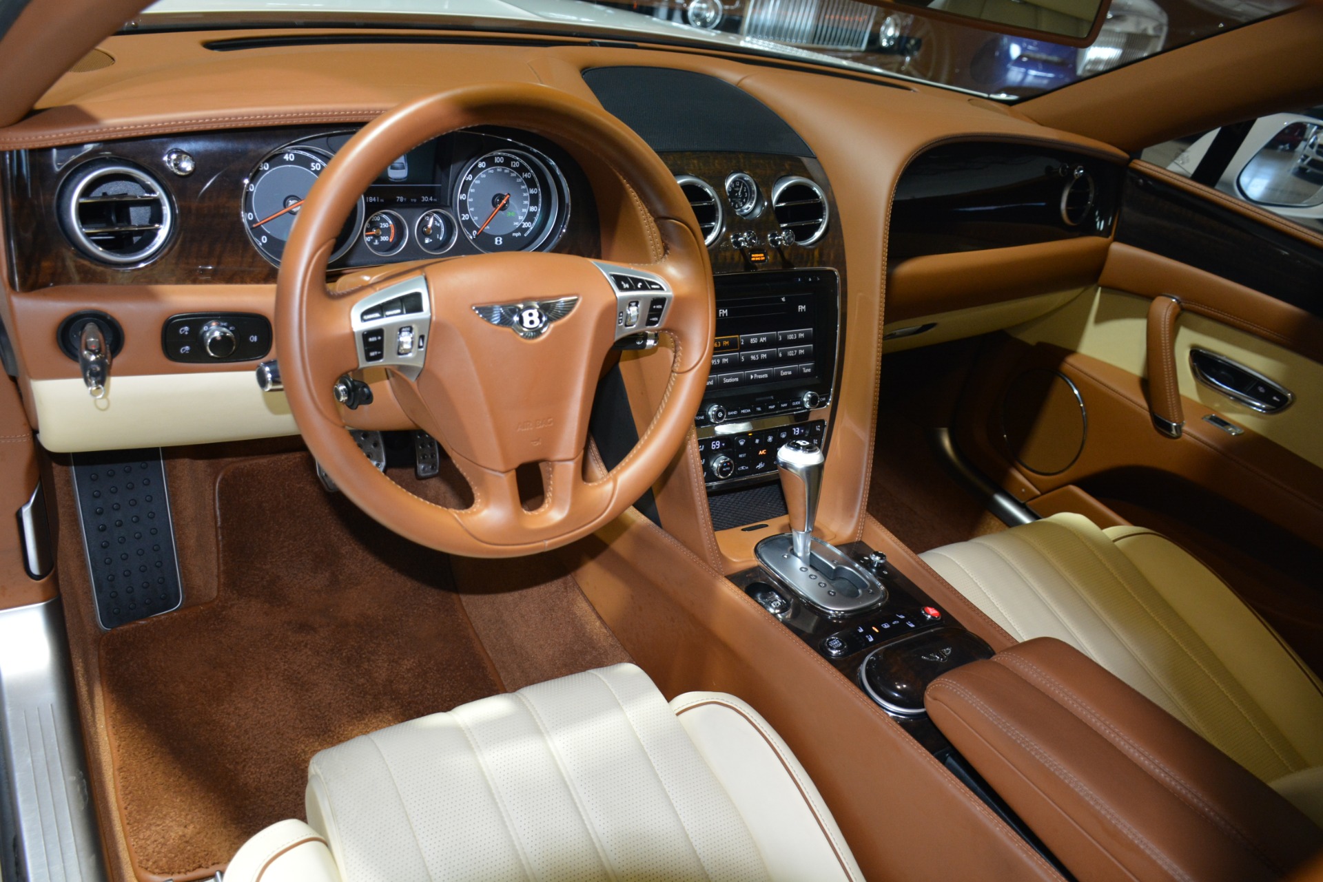 Used-2014-Bentley-Flying-Spur