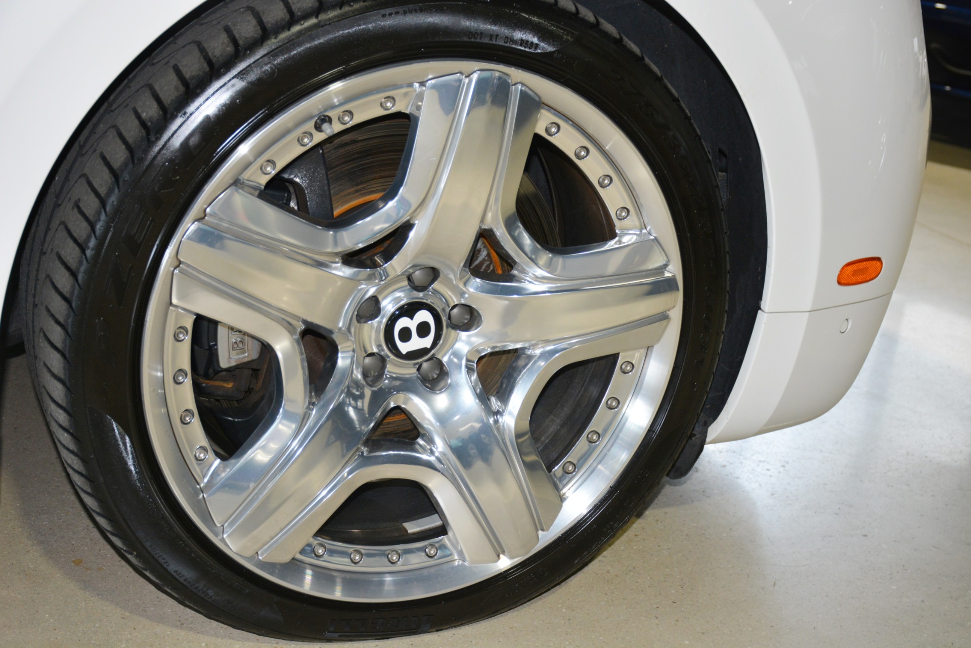 Used-2014-Bentley-Flying-Spur