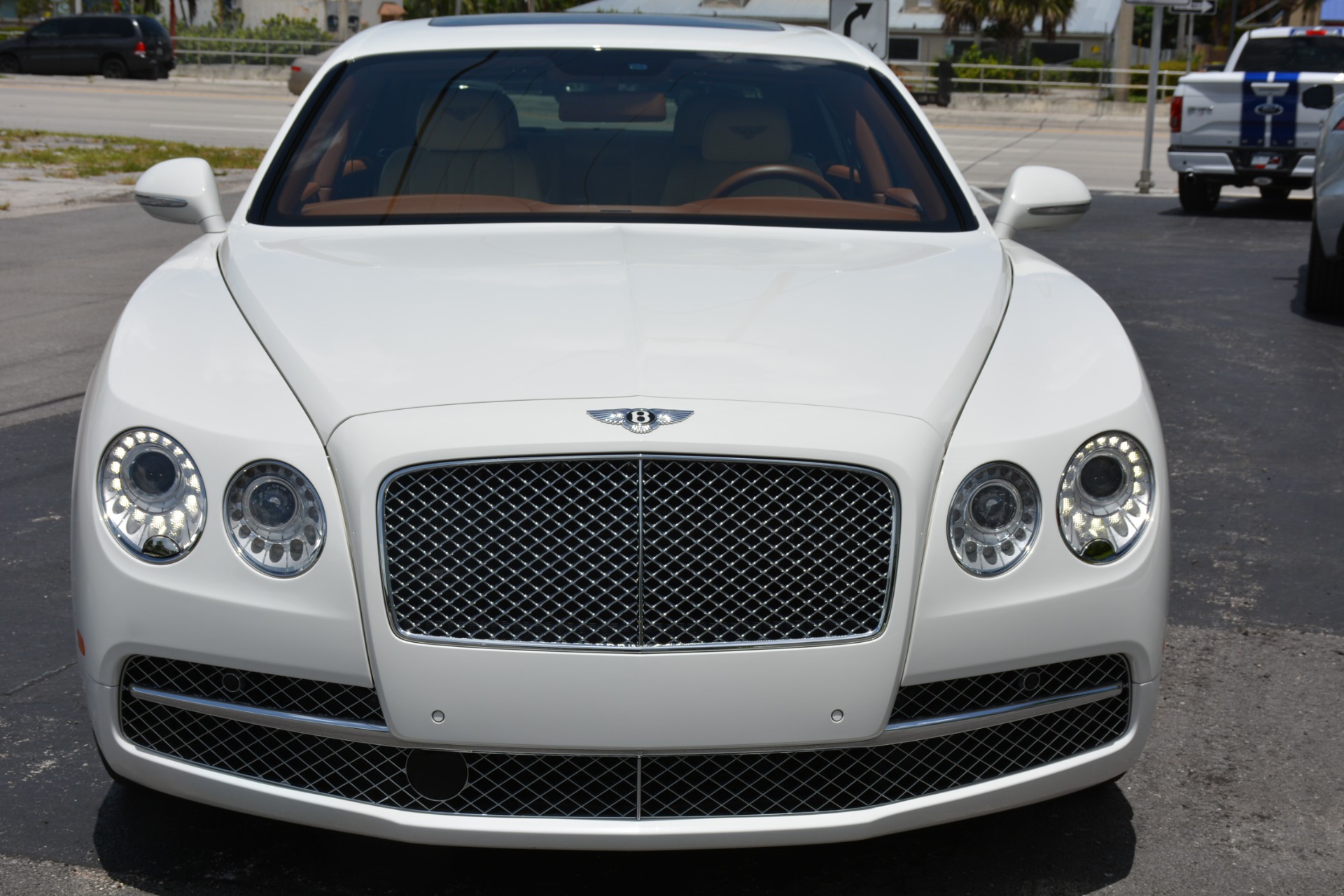 Used-2014-Bentley-Flying-Spur