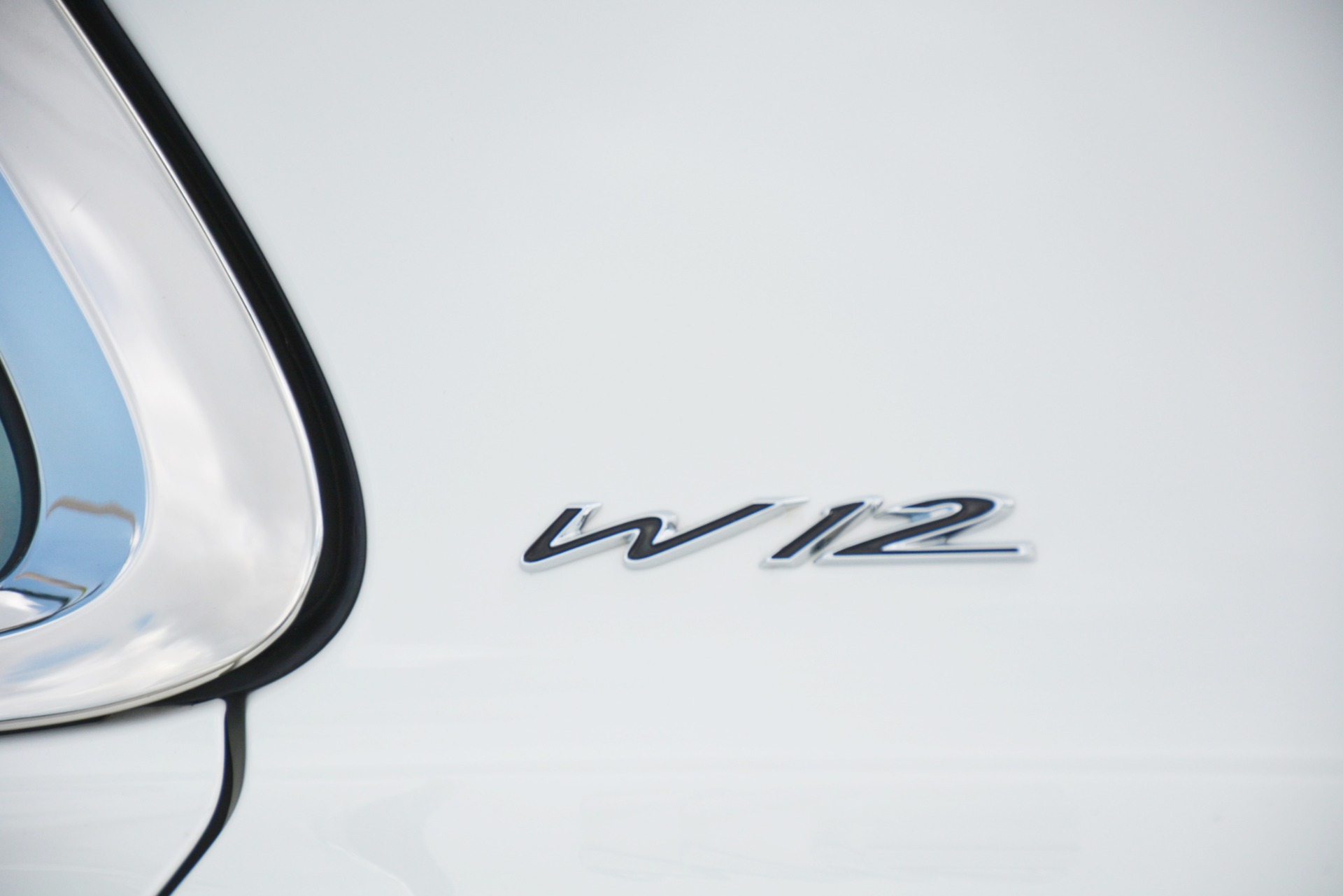 Used-2014-Bentley-Flying-Spur