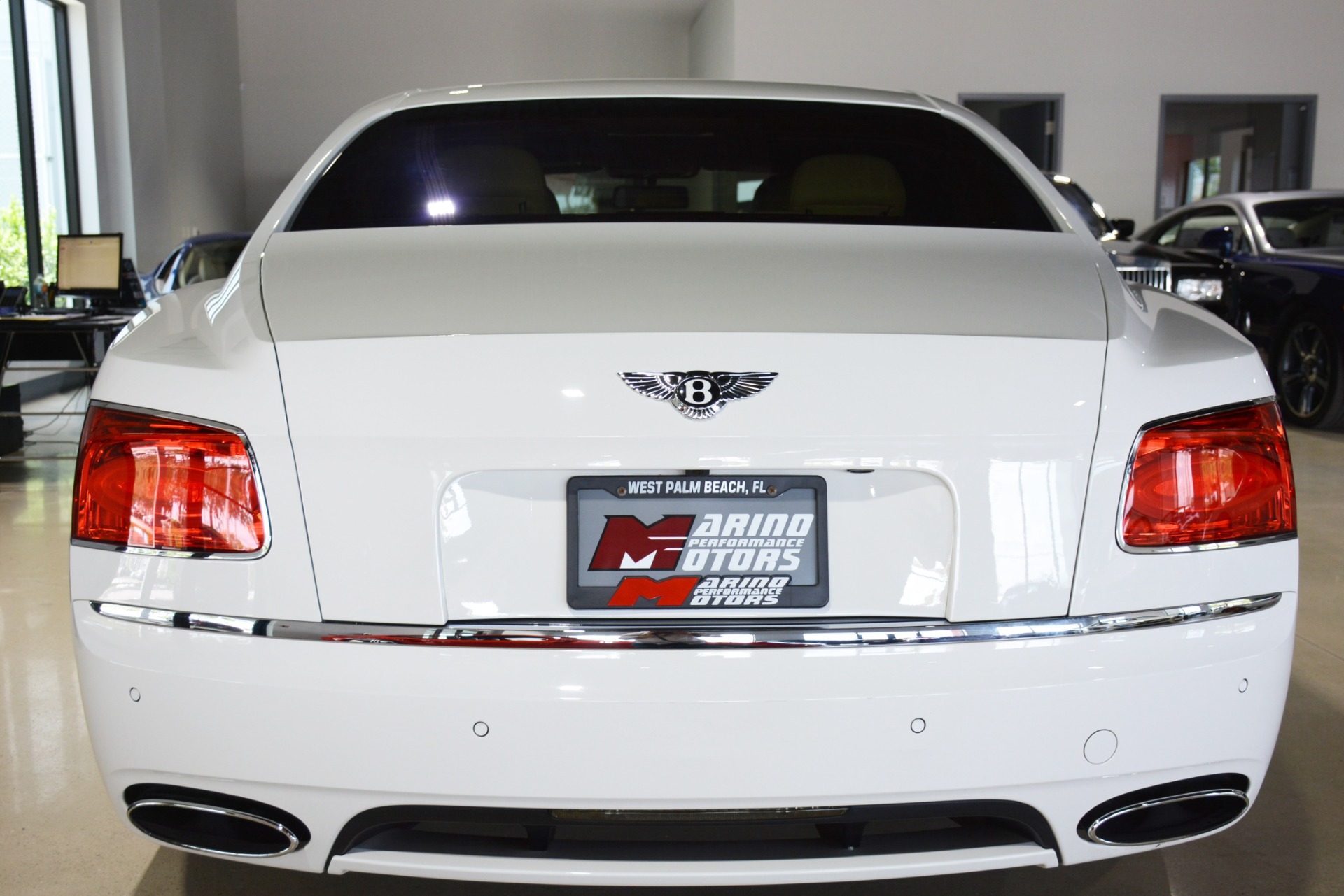 Used-2014-Bentley-Flying-Spur