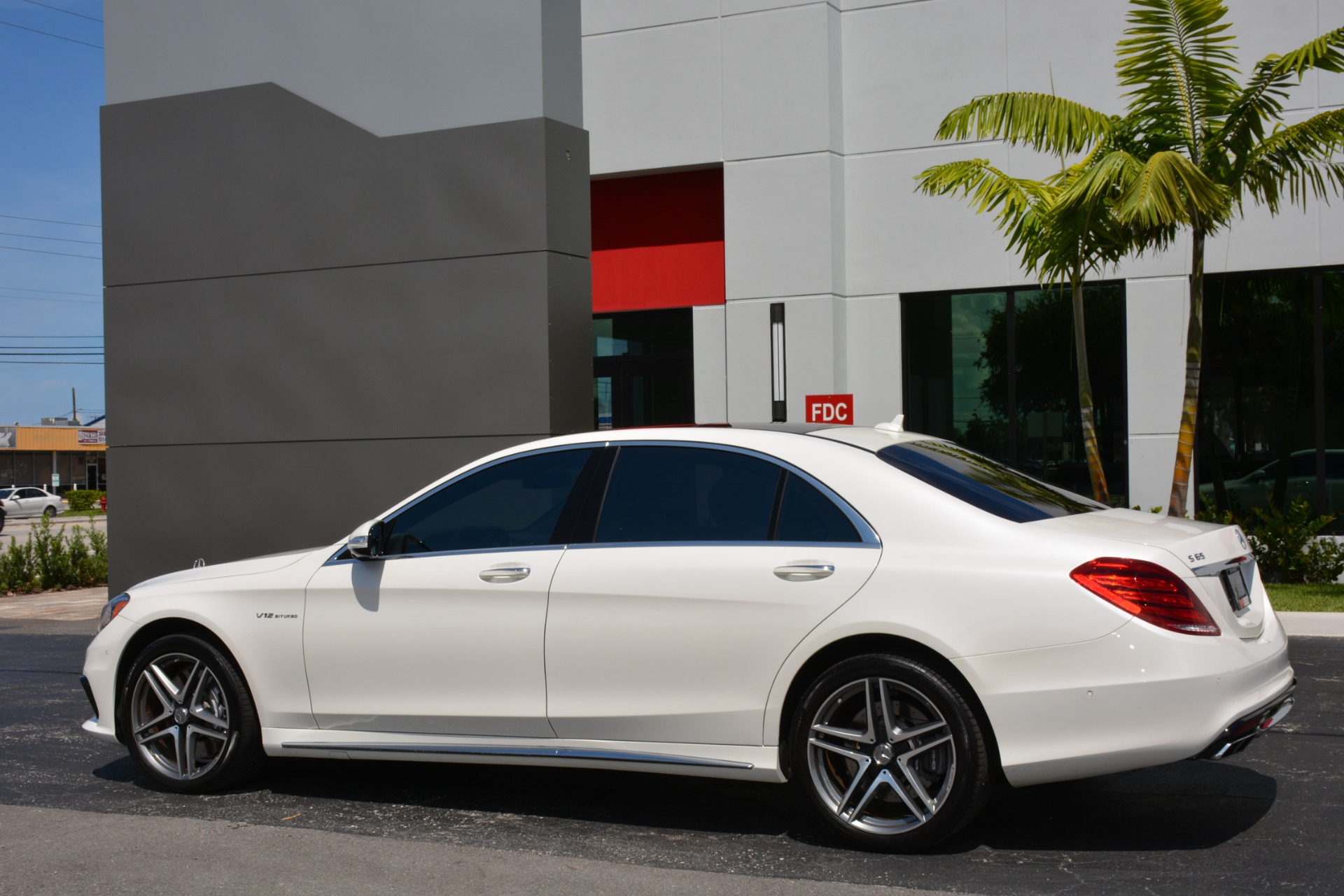 Used-2015-Mercedes-Benz-S-Class-S-65-AMG